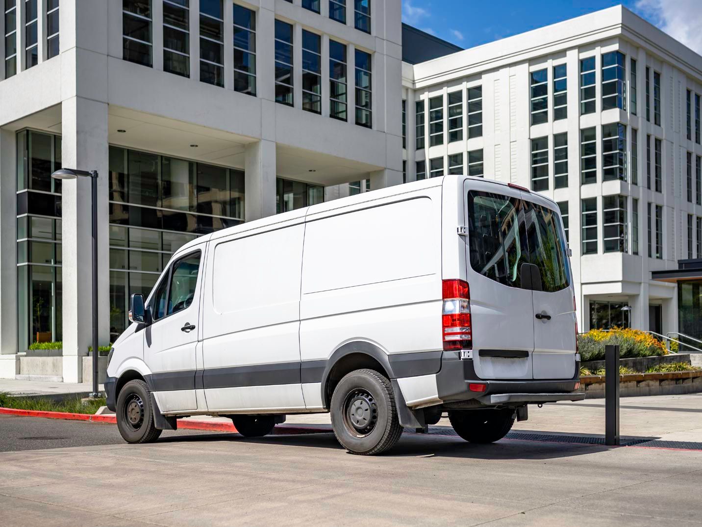 How Hengehold Supports School Districts and Education Fleets in California and Nationwide