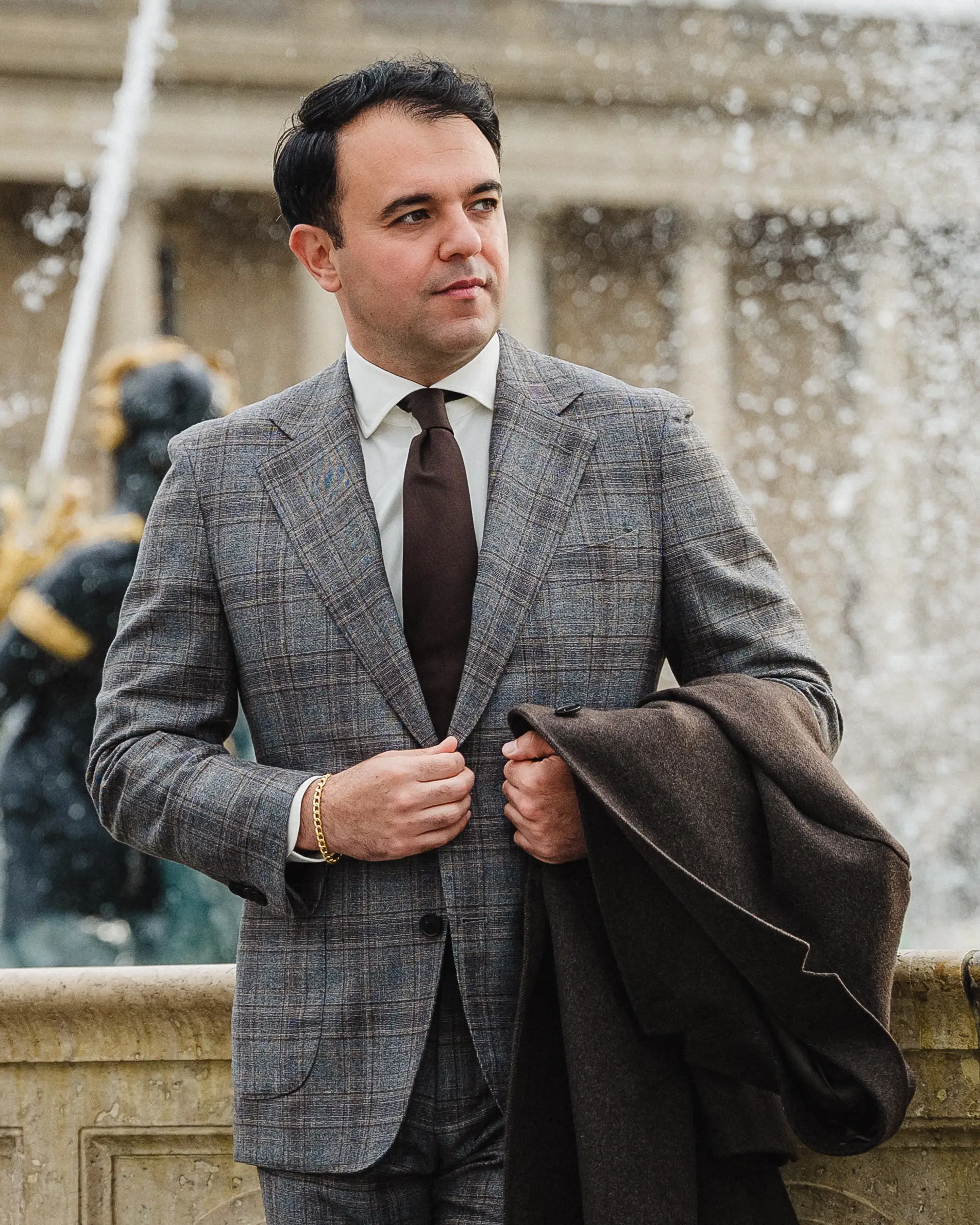 Maatpak geruit van Ettemadis in Den Haag