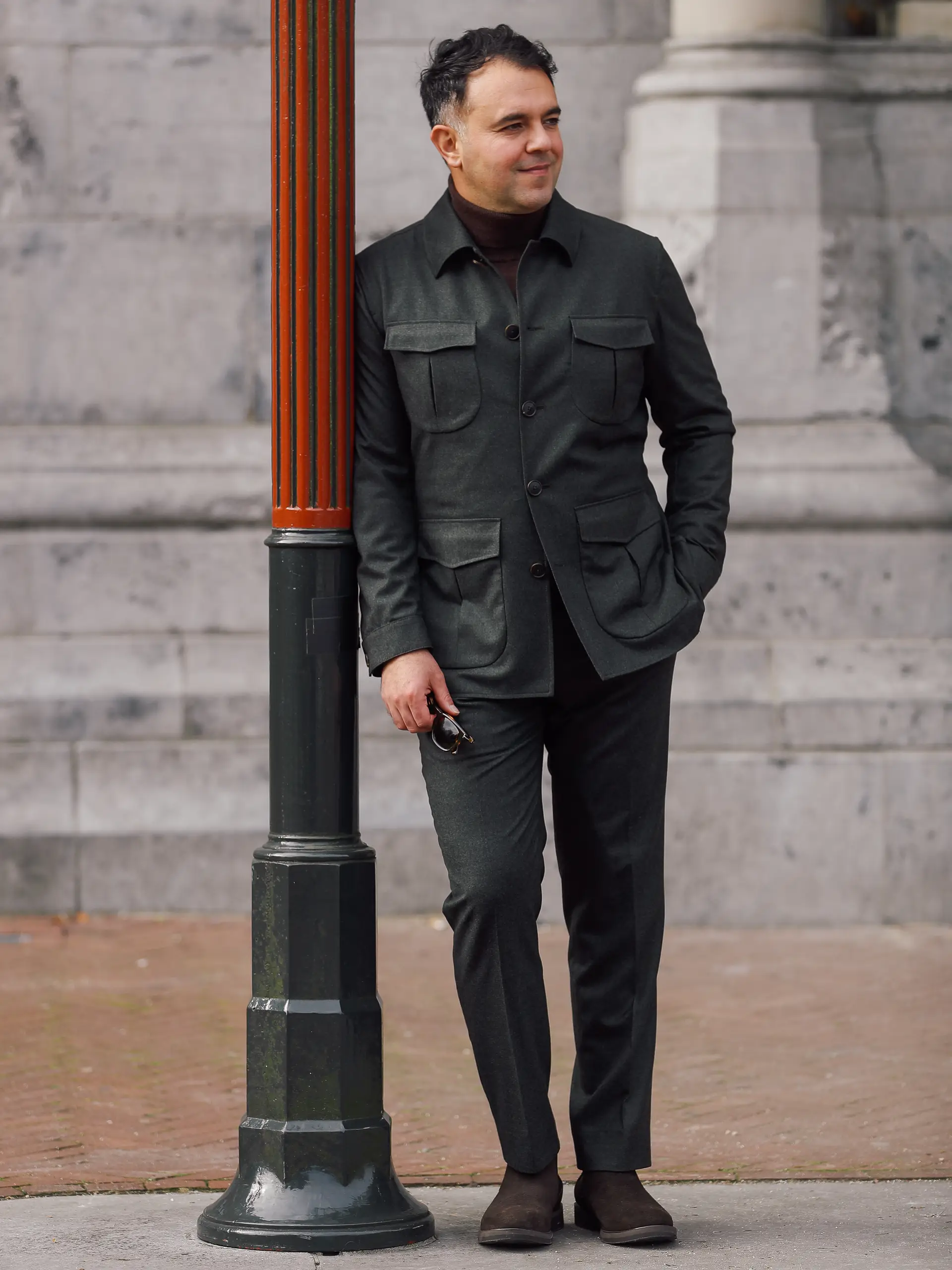 Details Champagne trouwpak op maat
