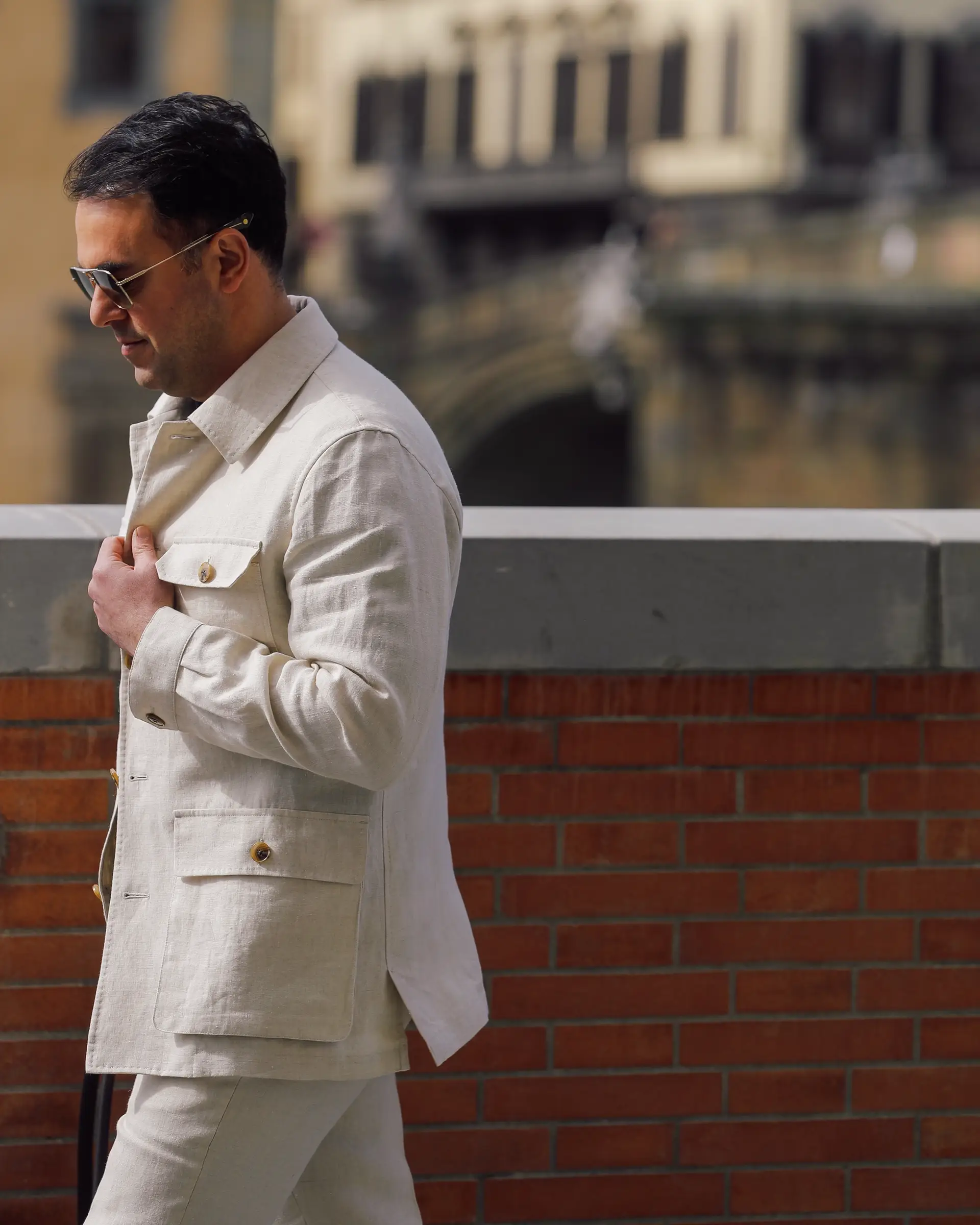 linnen safari jacket op maat bij Ettemadis