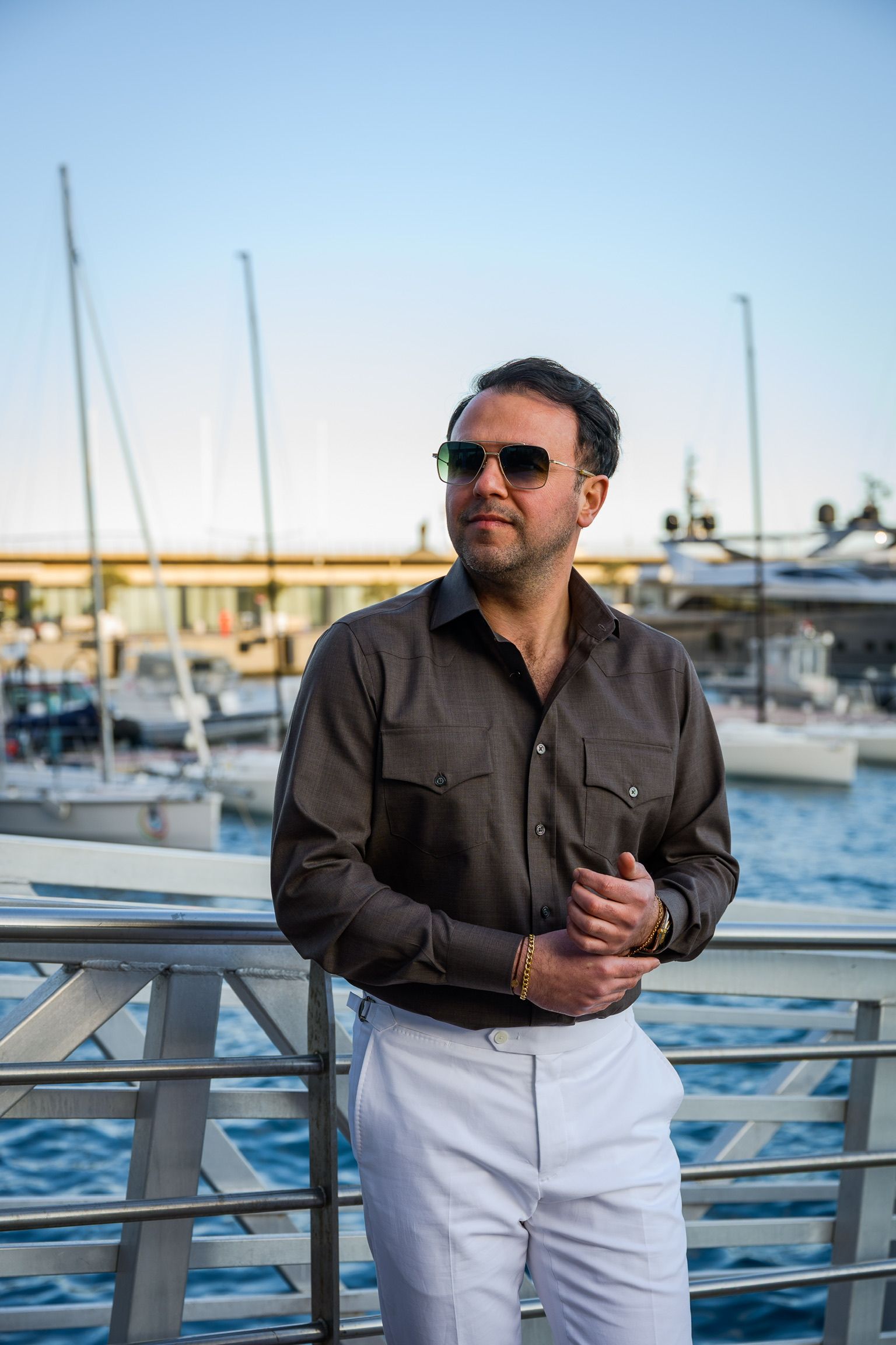 bruin overhemd op maat Ettemadis