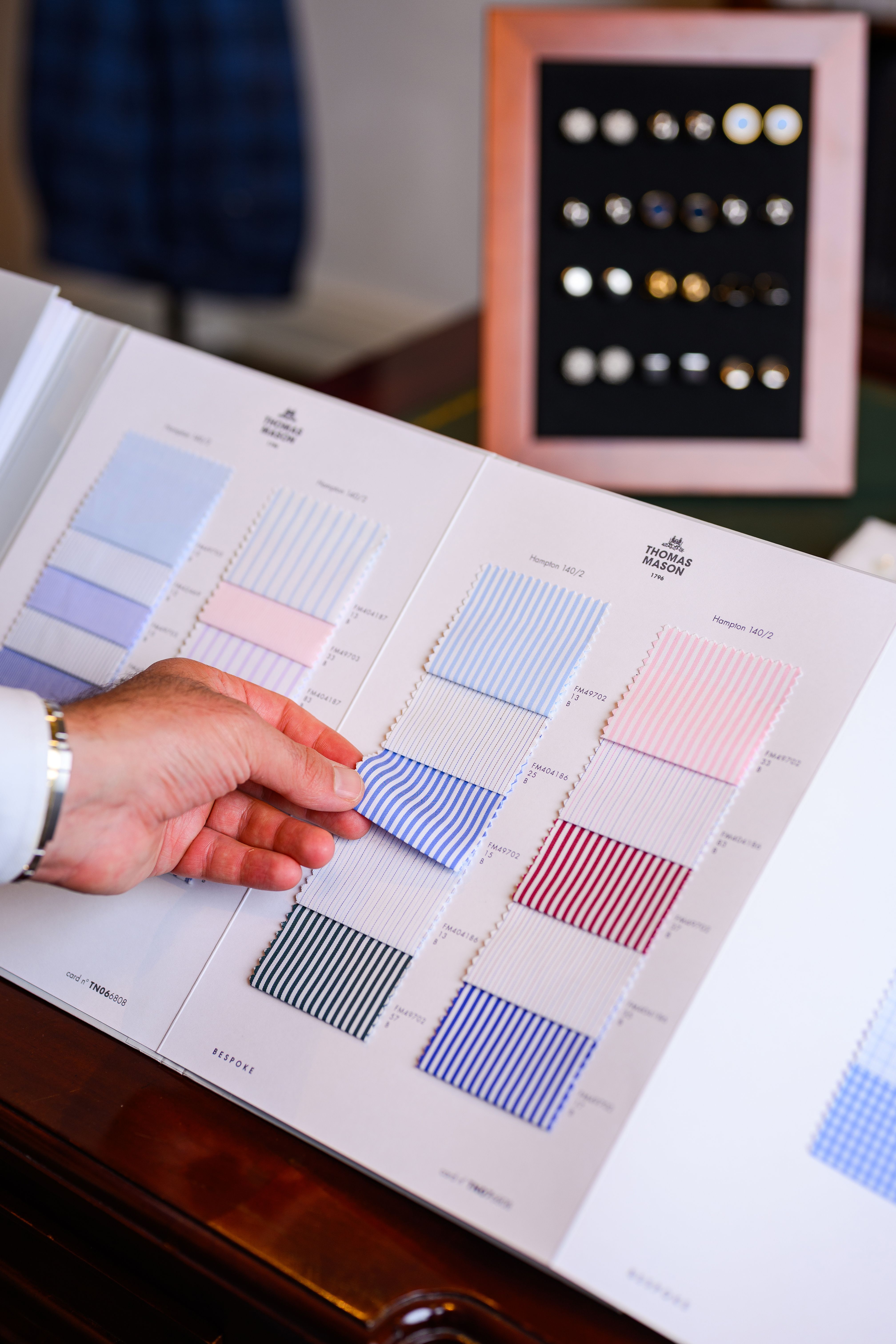 Stoffen voor overhemden op maat bij Ettemadis