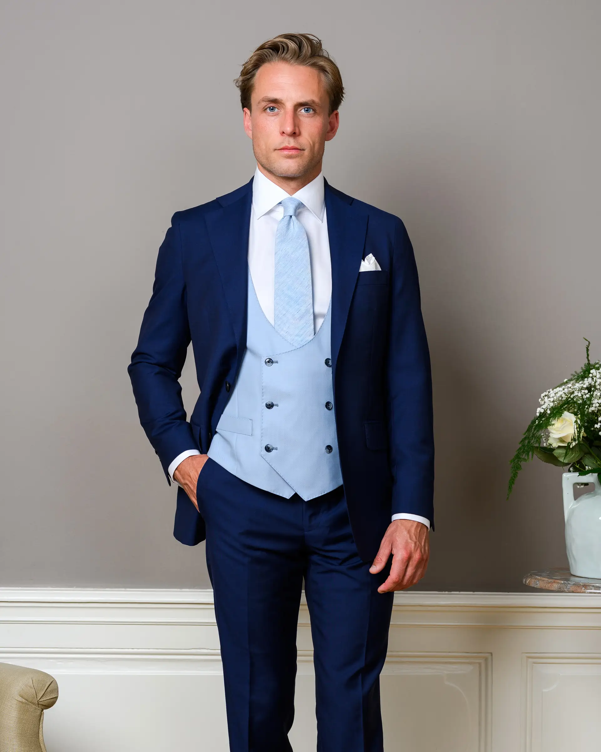 Klassiek blauw trouwkostuum op maat | Ettemadis