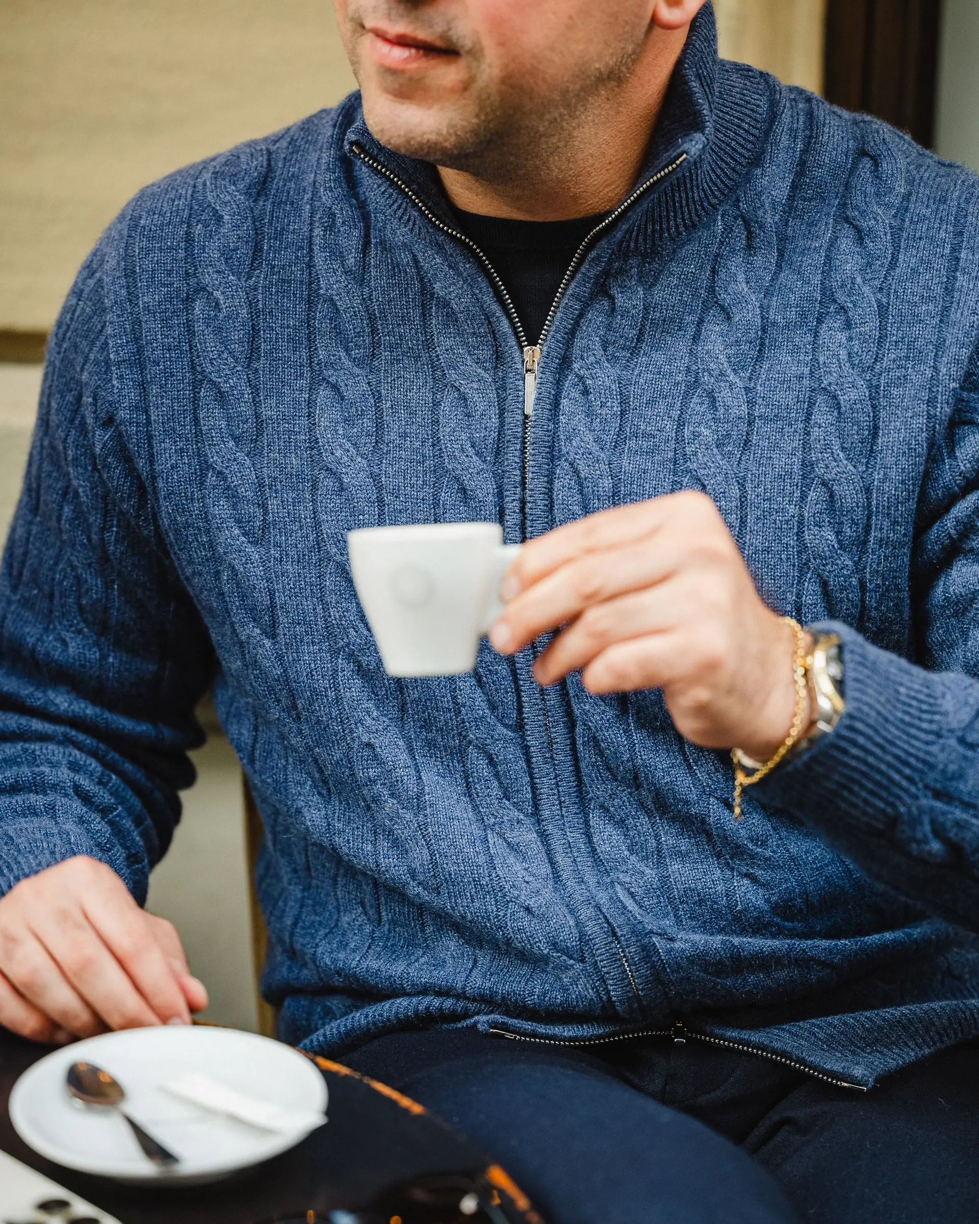 Cashmere knitwear op maat van Ettemadis