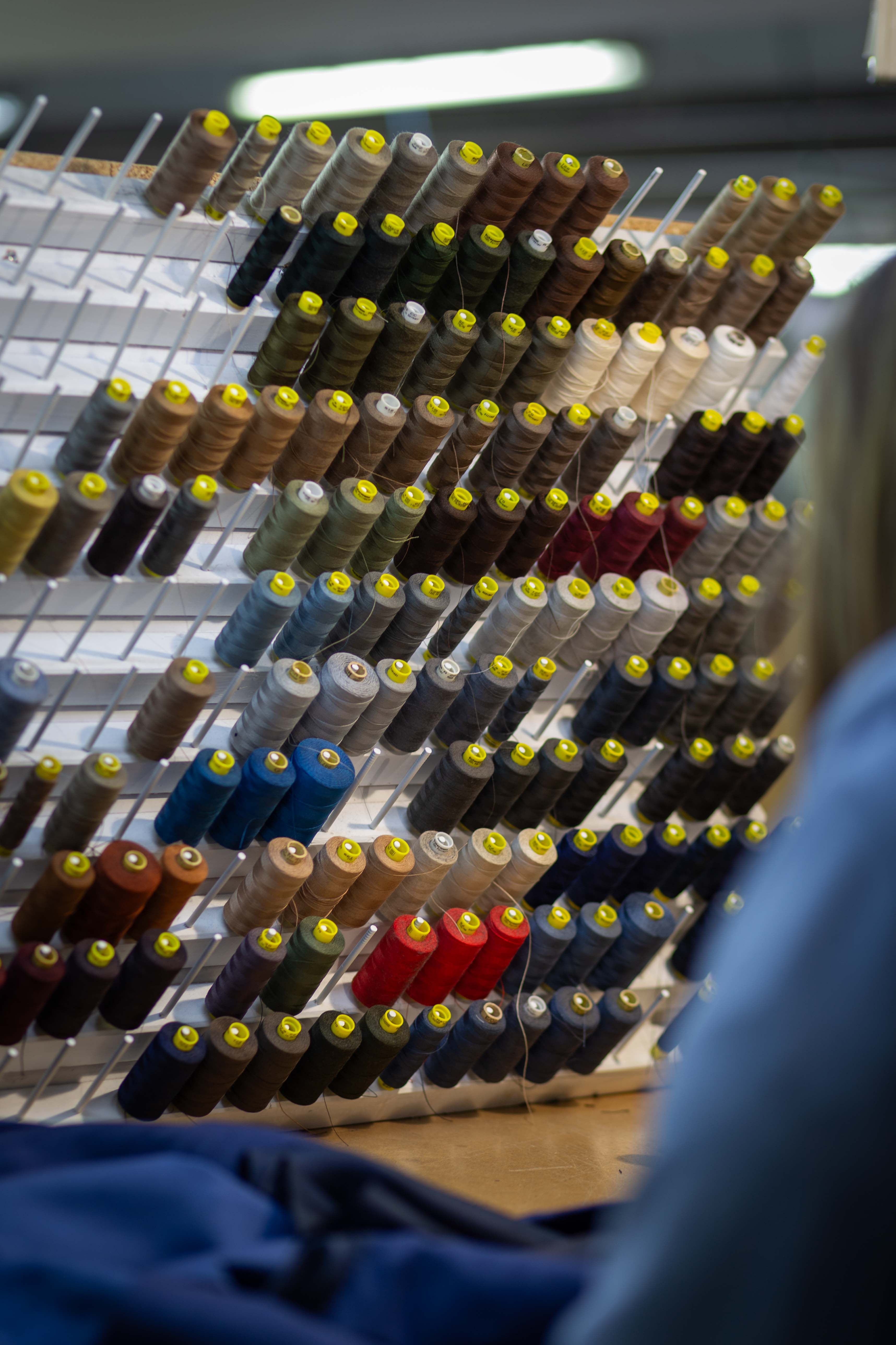 Naaigaren, verschillende kleuren