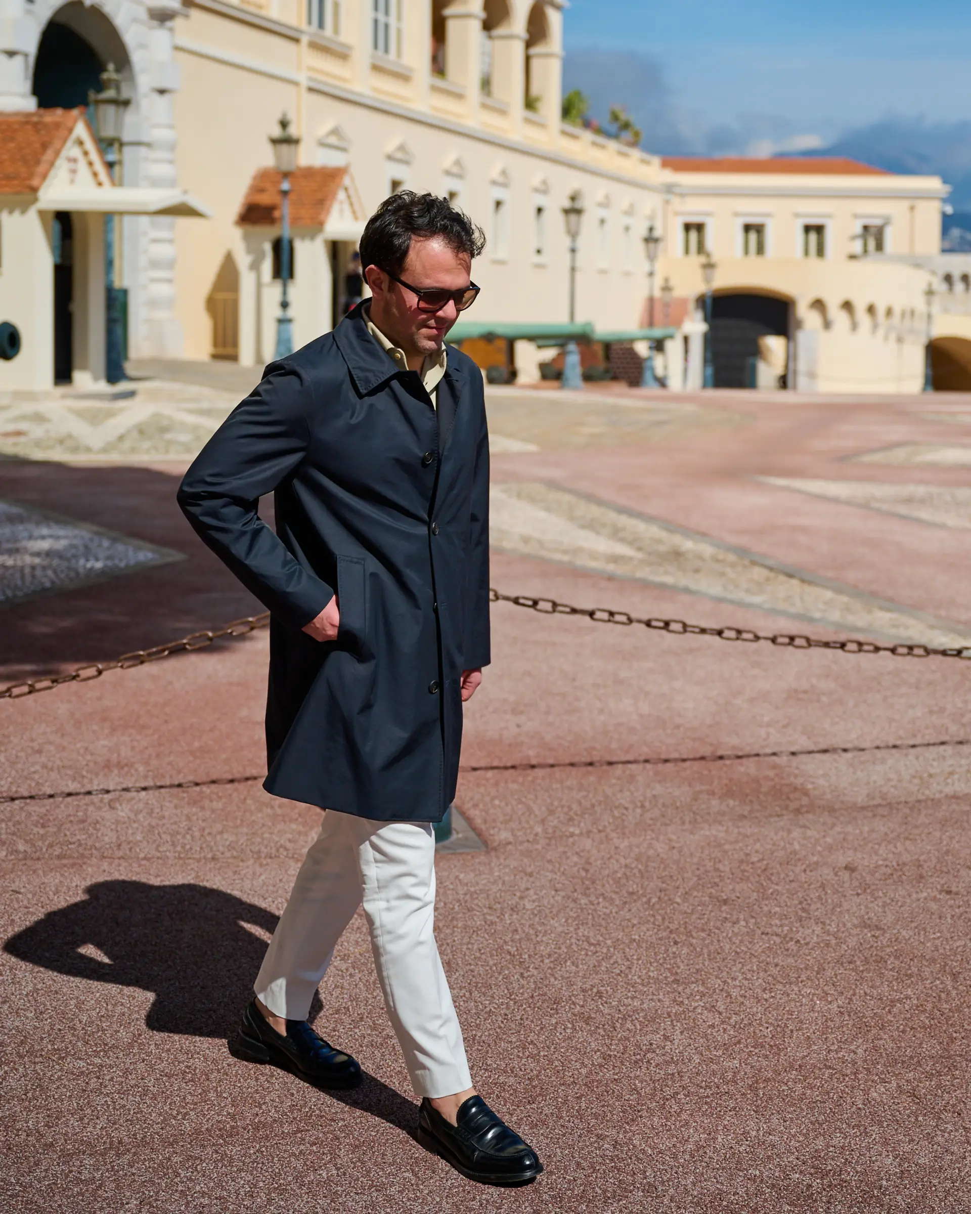 overcoat op maat van Ettemadis uit Den Haag