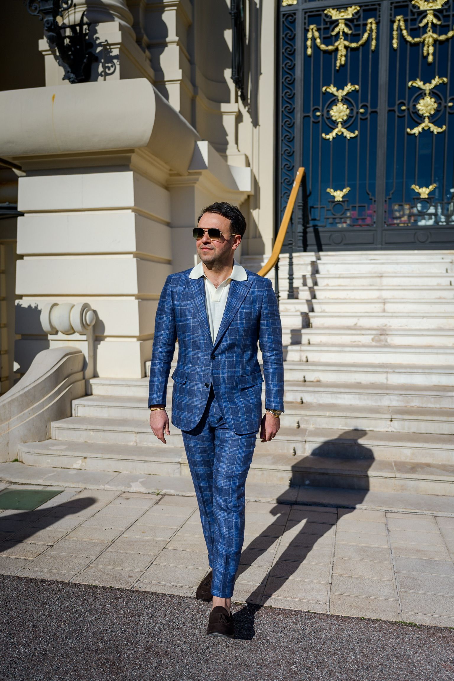 Geruit pak met polo in Monaco door Ettemadis