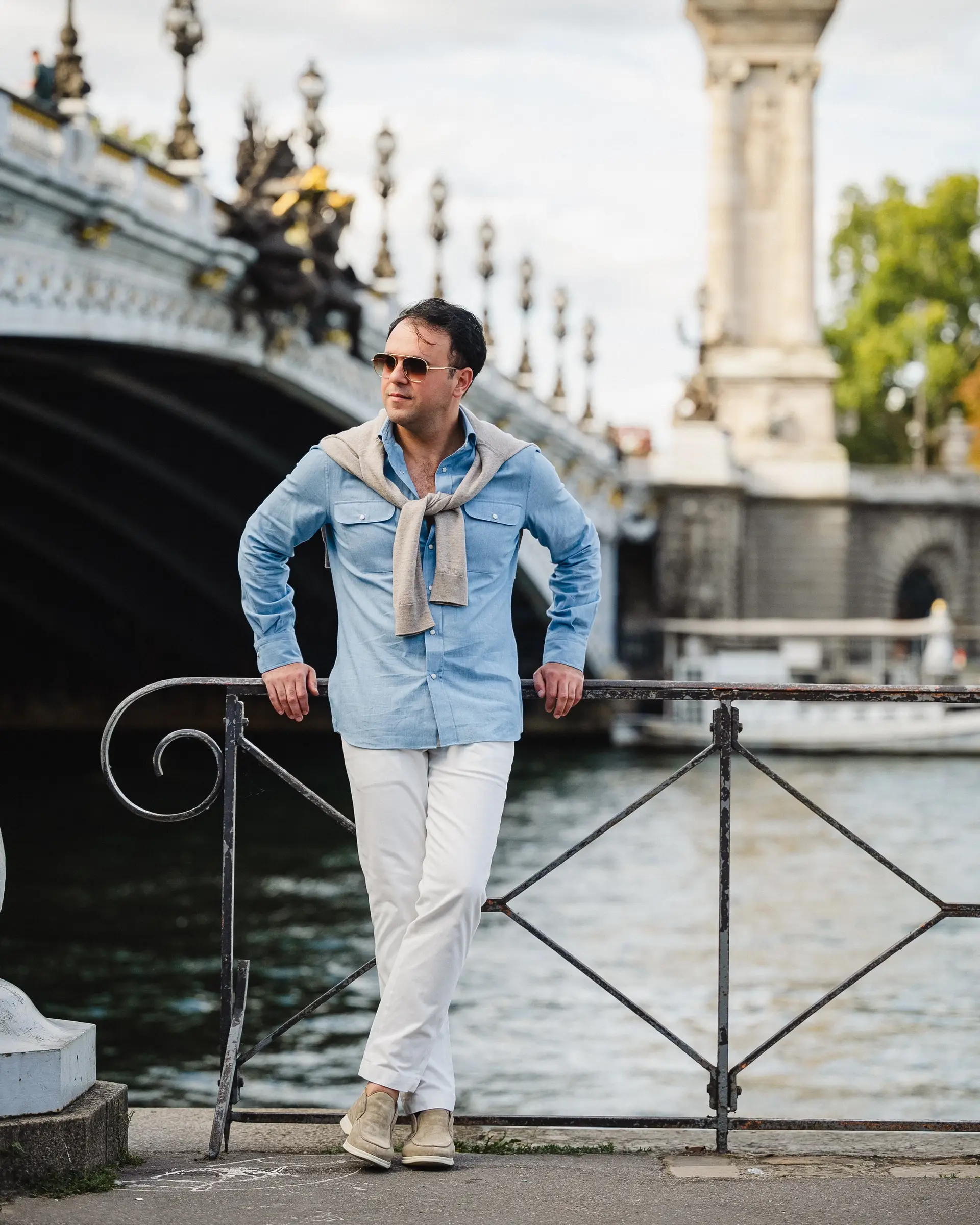 Amir Etemadi in Parijs