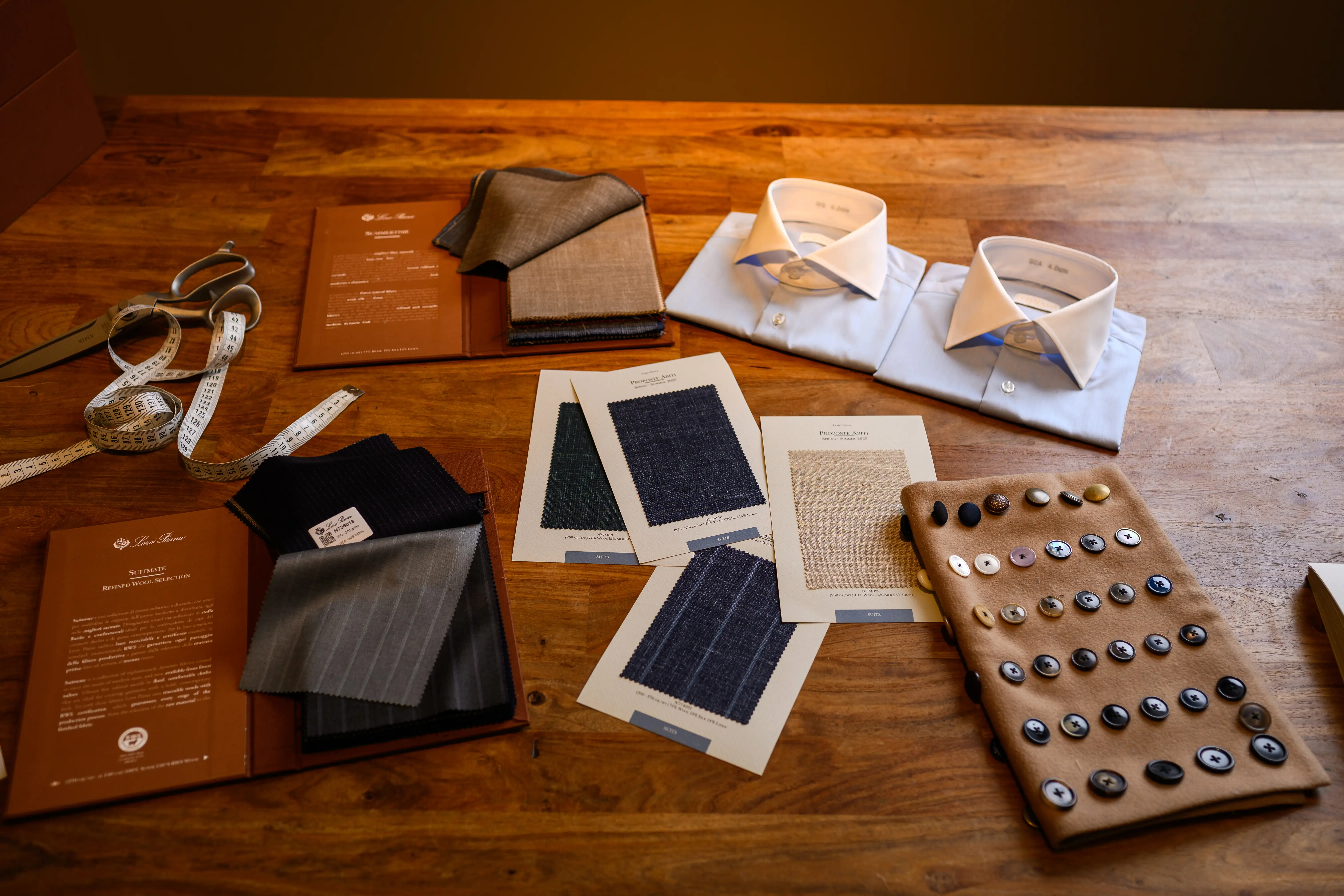 Stoffen & opties voor een overcoat bij Ettemadis in Den Haag