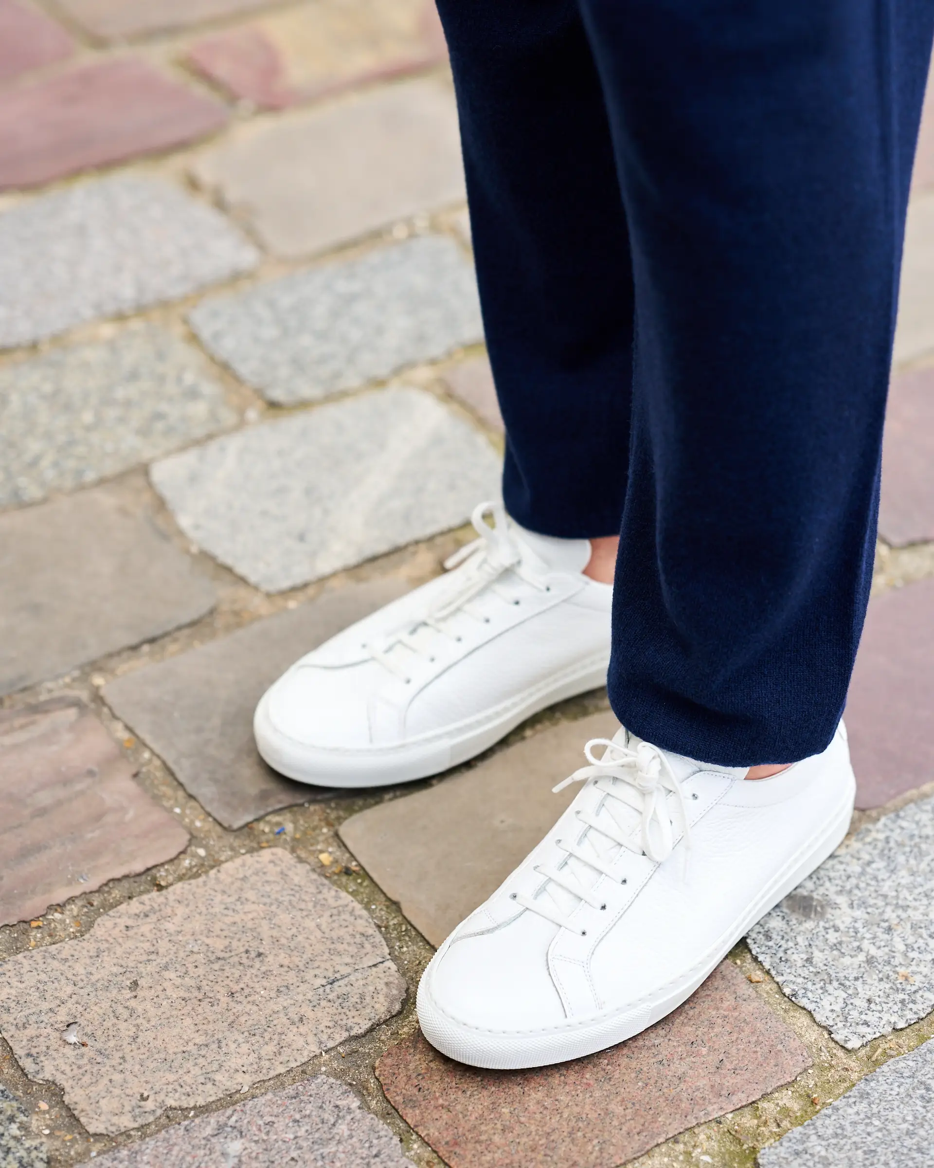 Witte sneakers Ettemadis