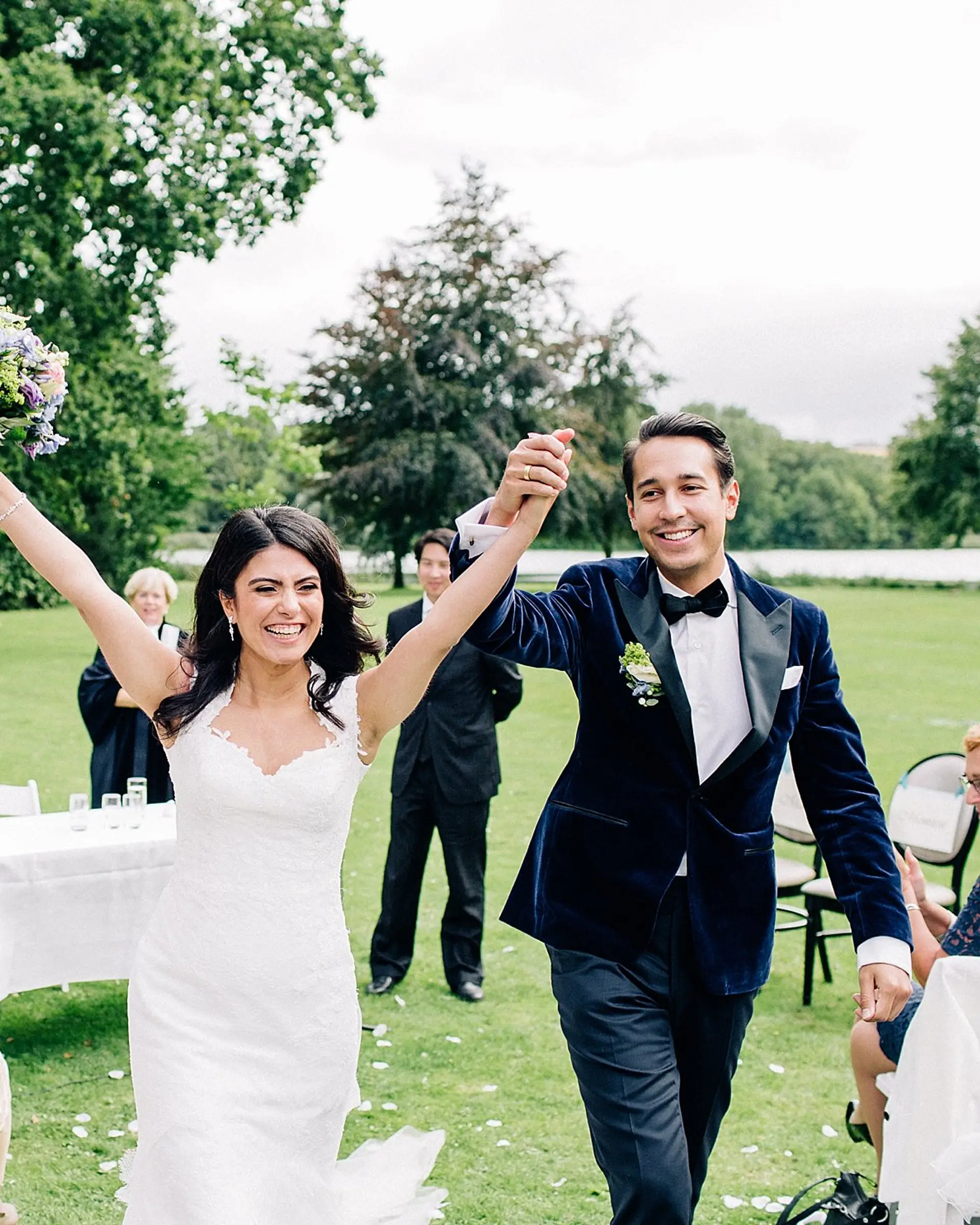 Velours smoking op maat van Ettemadis in Den Haag