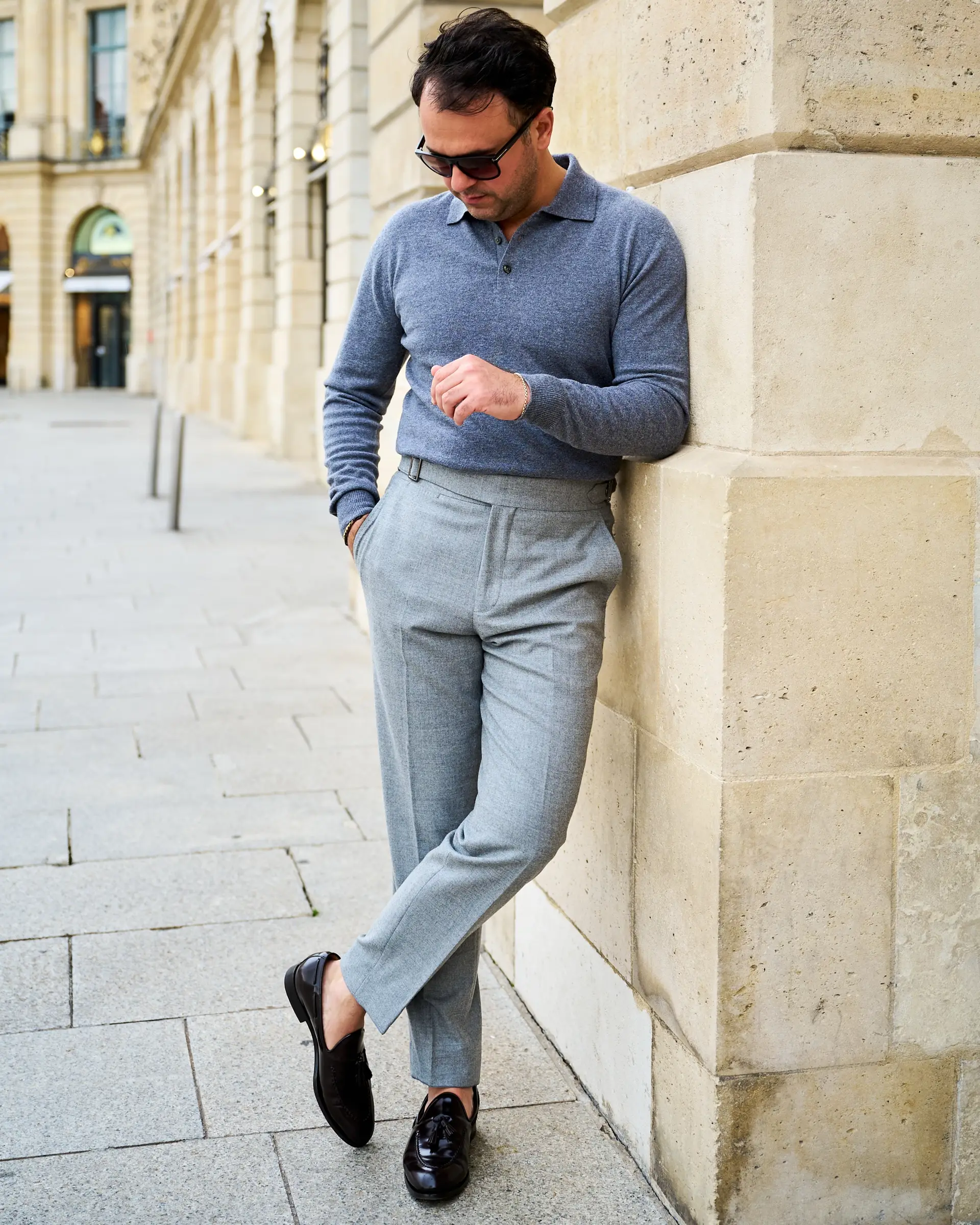 Grijs pantalon op maat van Ettemadis in Nederland