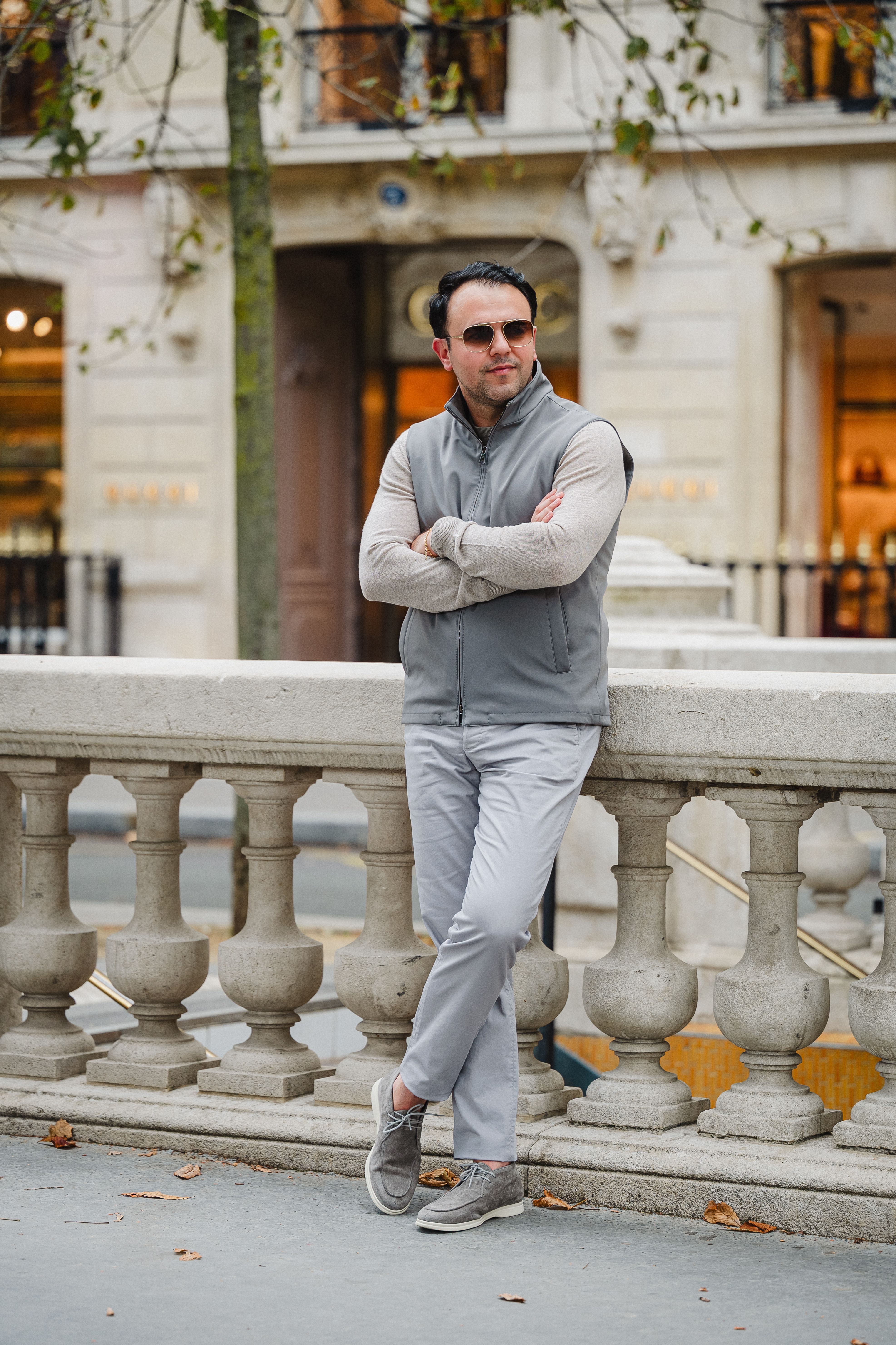 grijze bodywarmer van Ettemadis