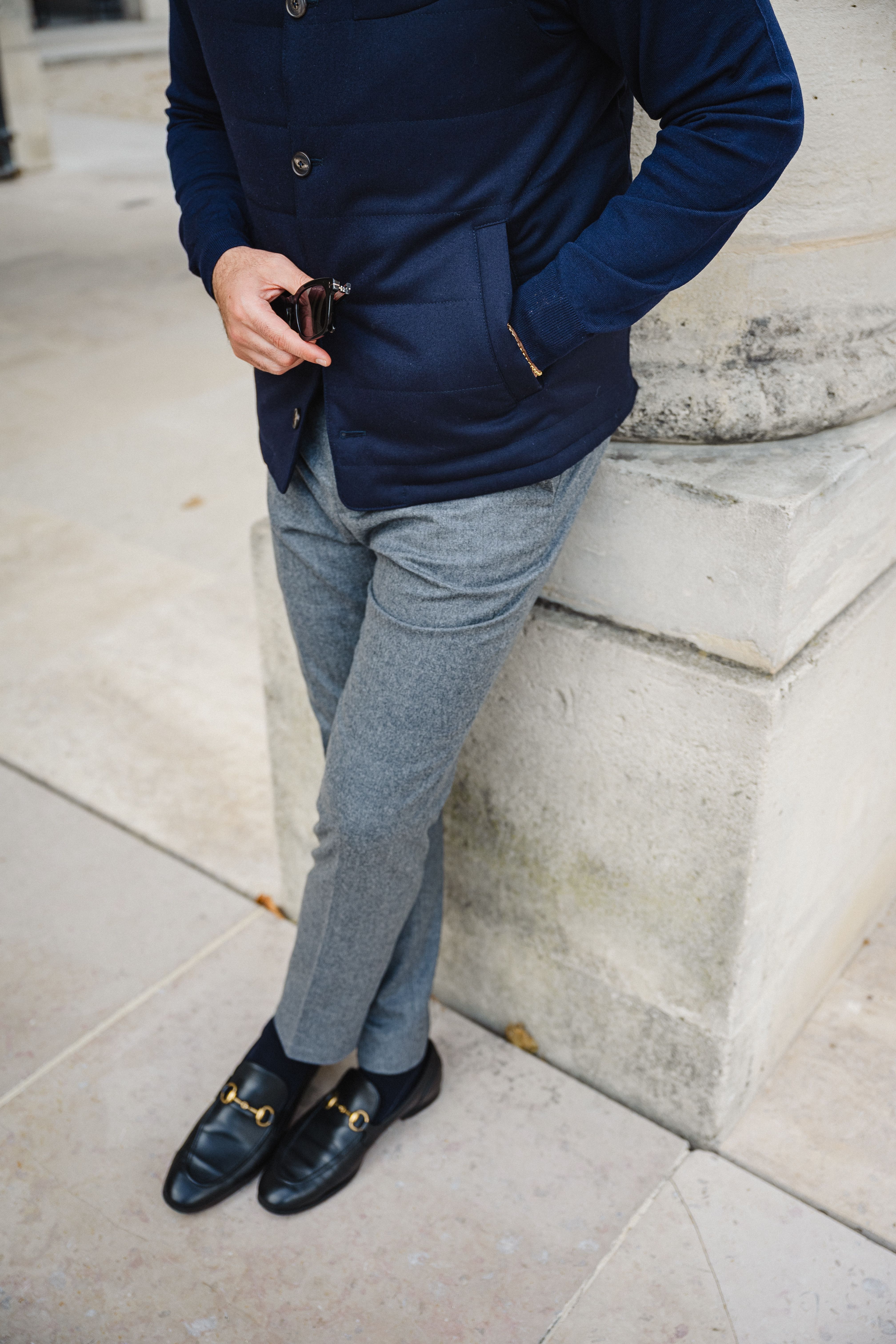 grijze pantalon van Ettemadis