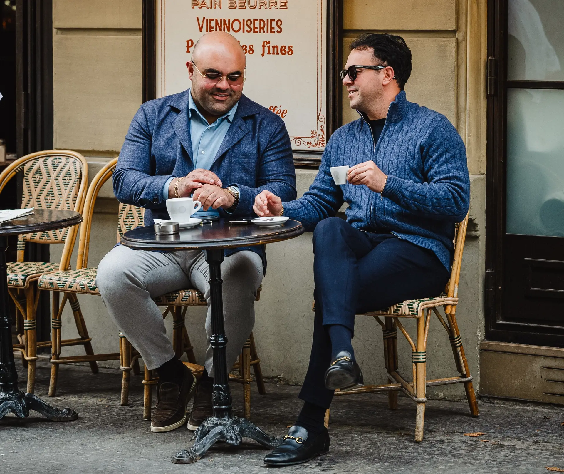 Casual outfits Arjan en Amir in Parijs