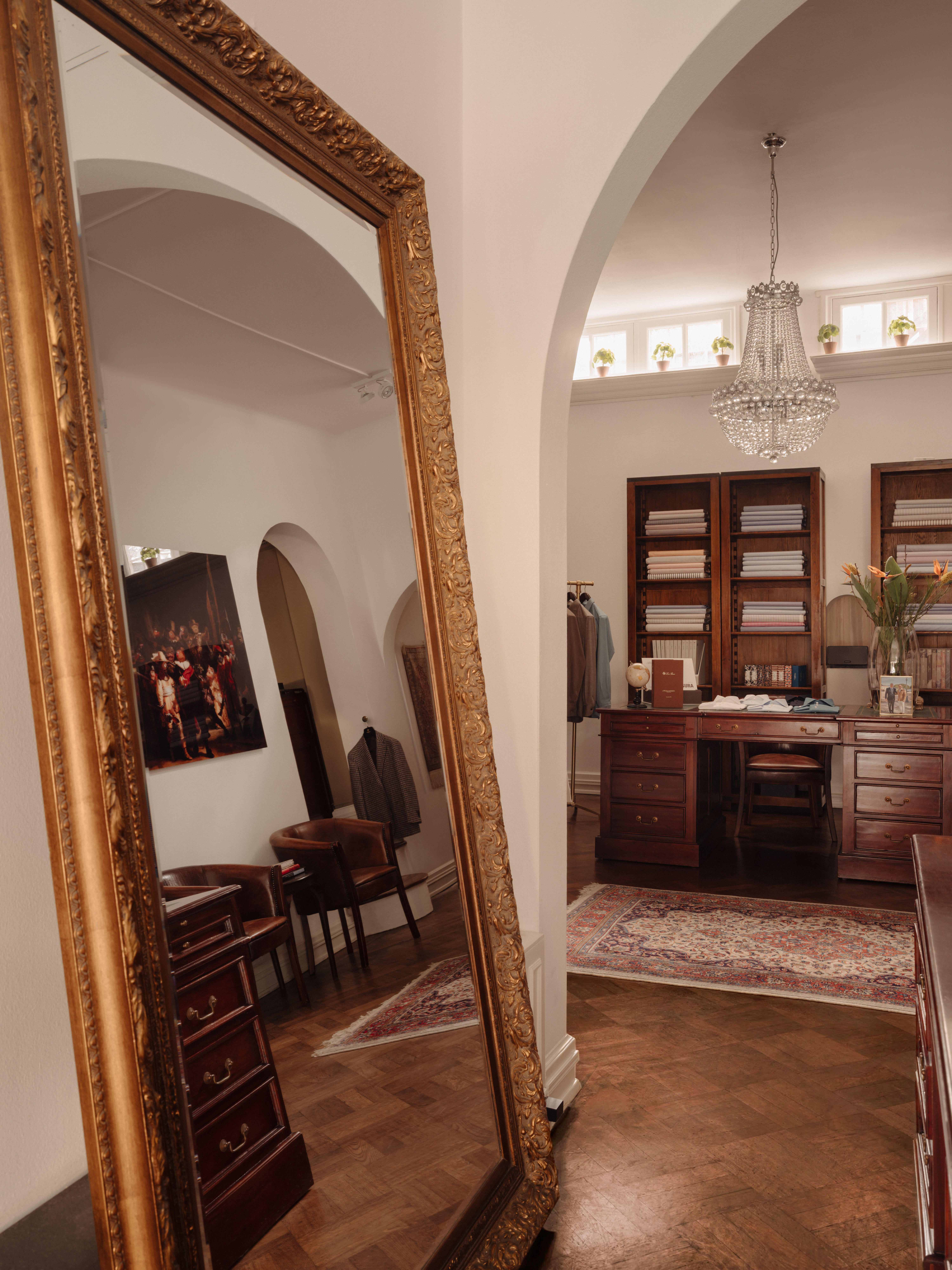 Interieur Ettemadis atelier van Den Haag