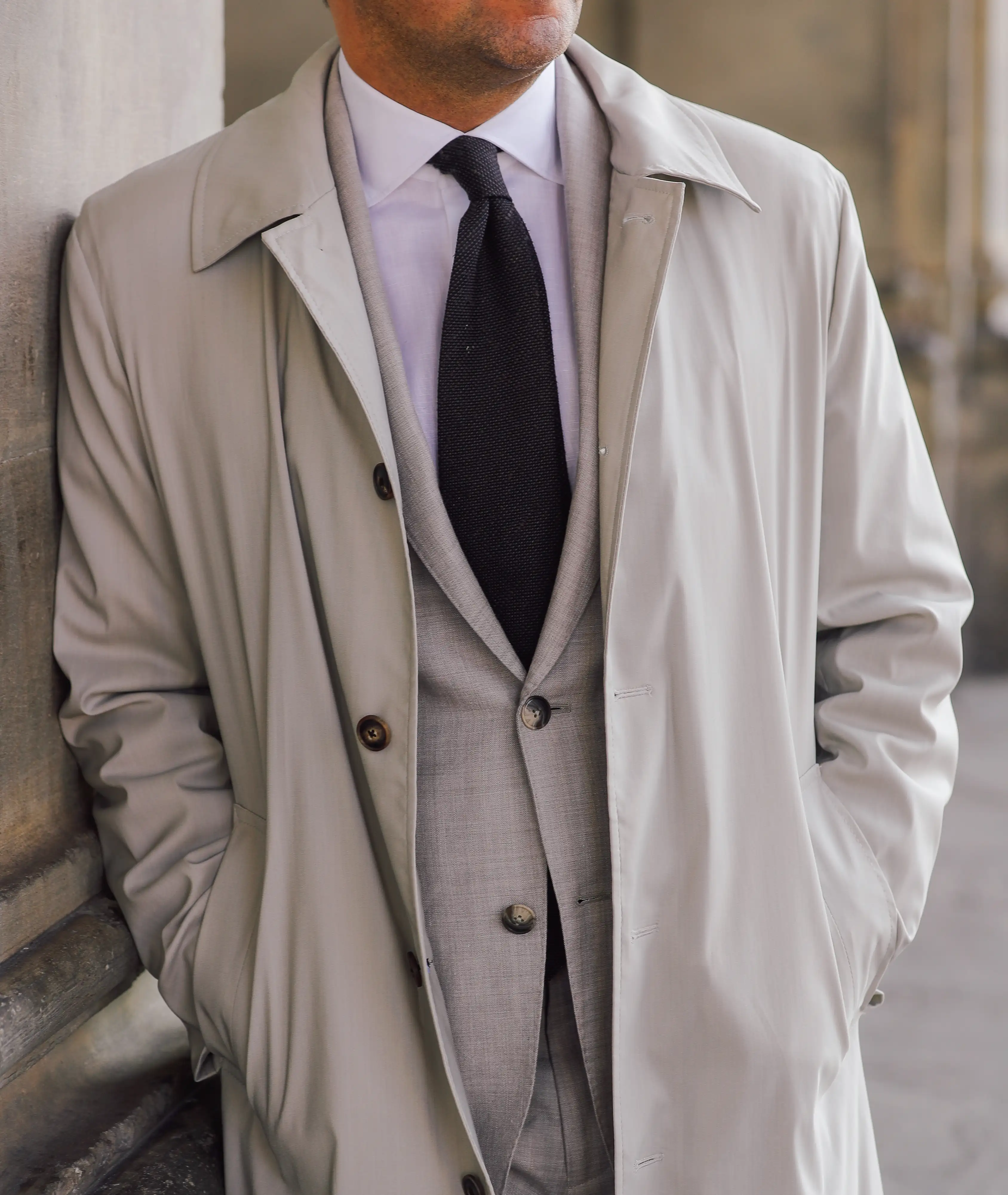 Zomercoat op maat van Ettemadis, nieuwe collectie lente zomer 2026