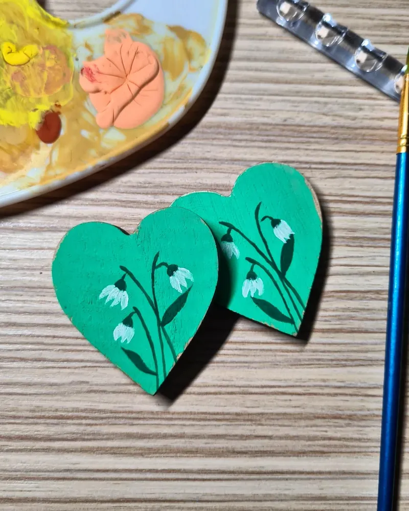 Snowdrop Heart Magnet