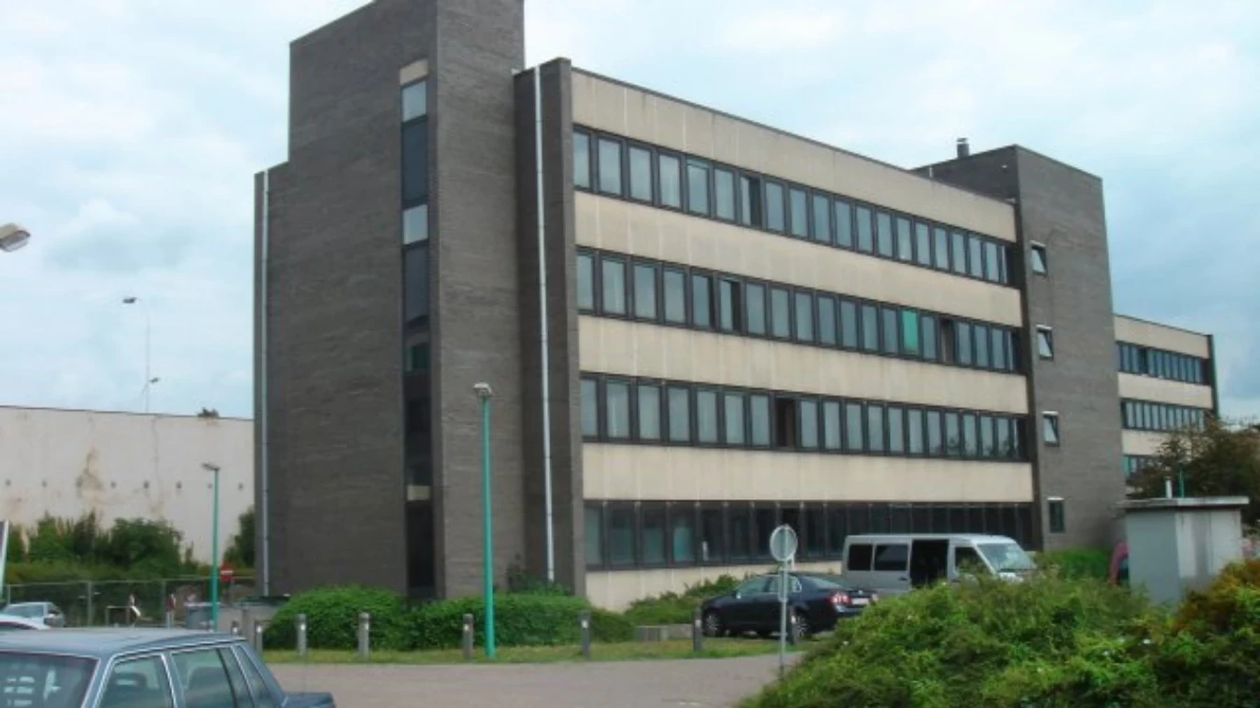 Straco acquires real estate portfolio from Befimmo