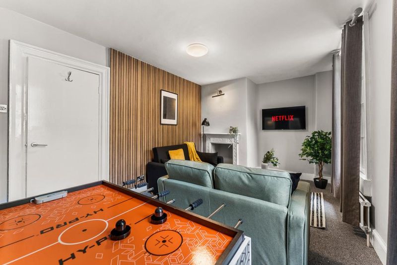 Modern Apartment in the Heart of Bath