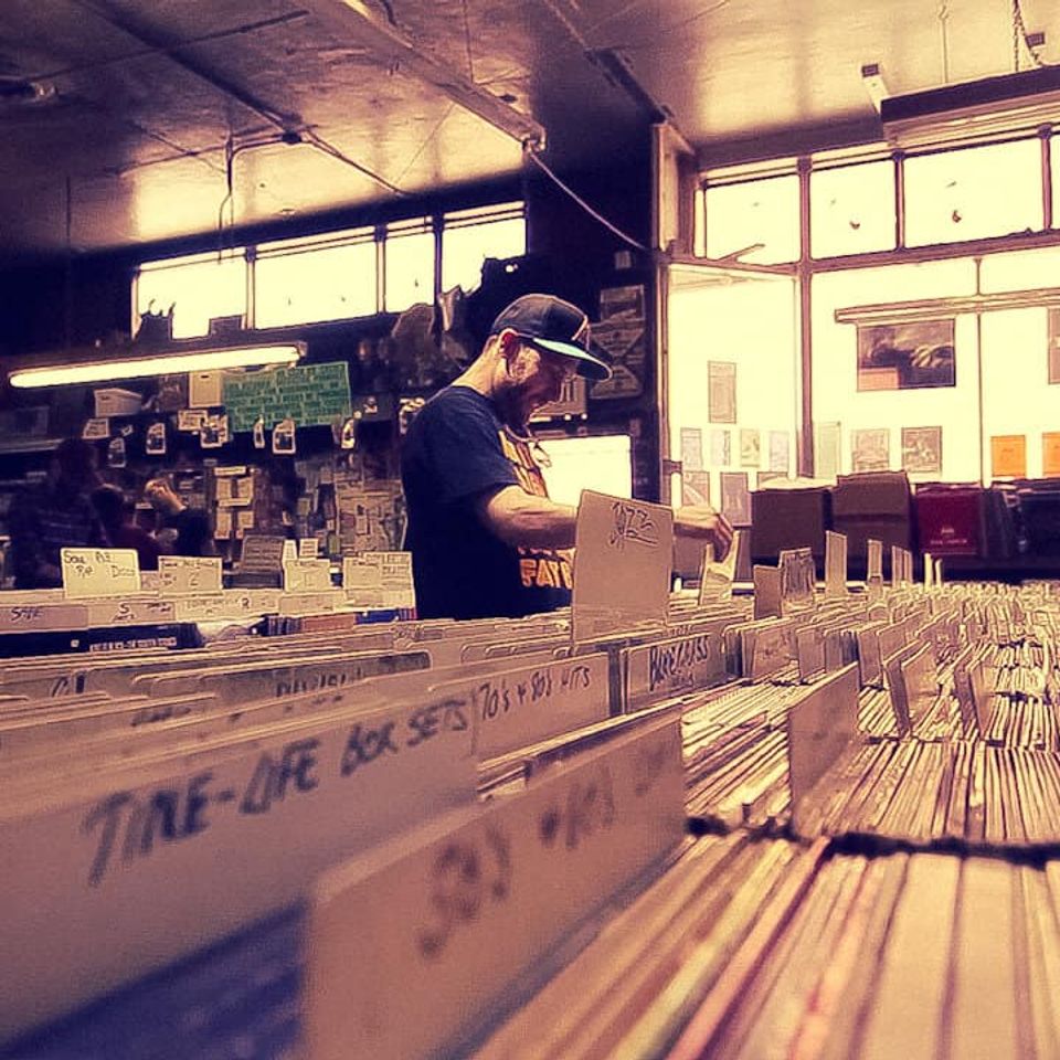 DIGGIN' IN THE CRATES