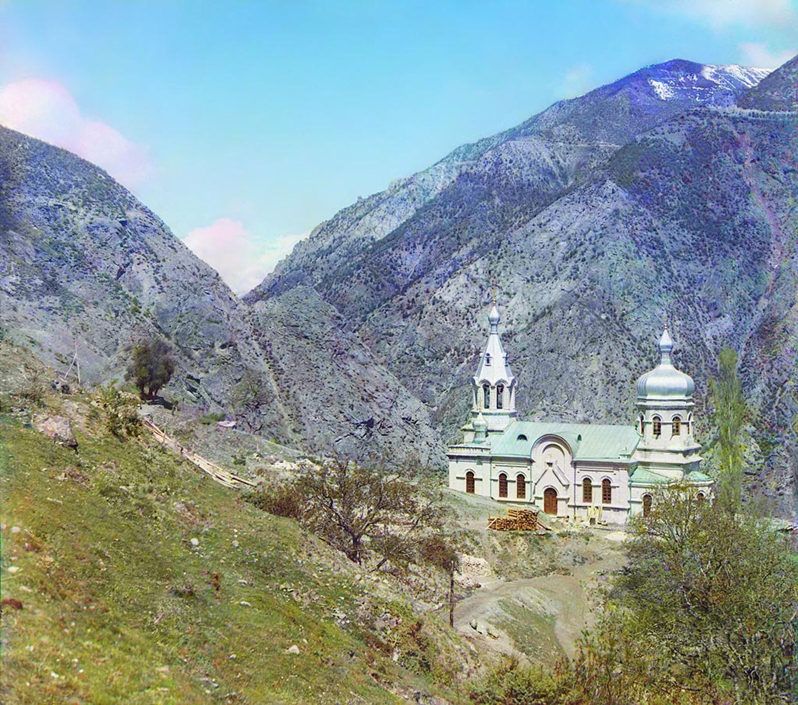 ართვინი. ბატალიონის ეკლესია. 1900 იანი წლები