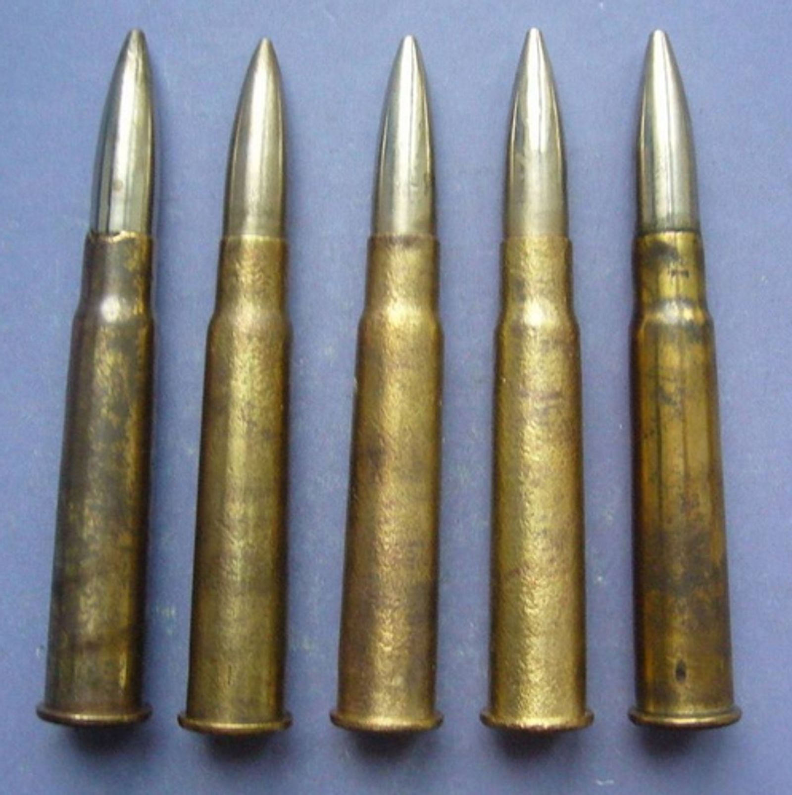 ინგლისში დამზადებული 7.7×56 მმ ვაზნები