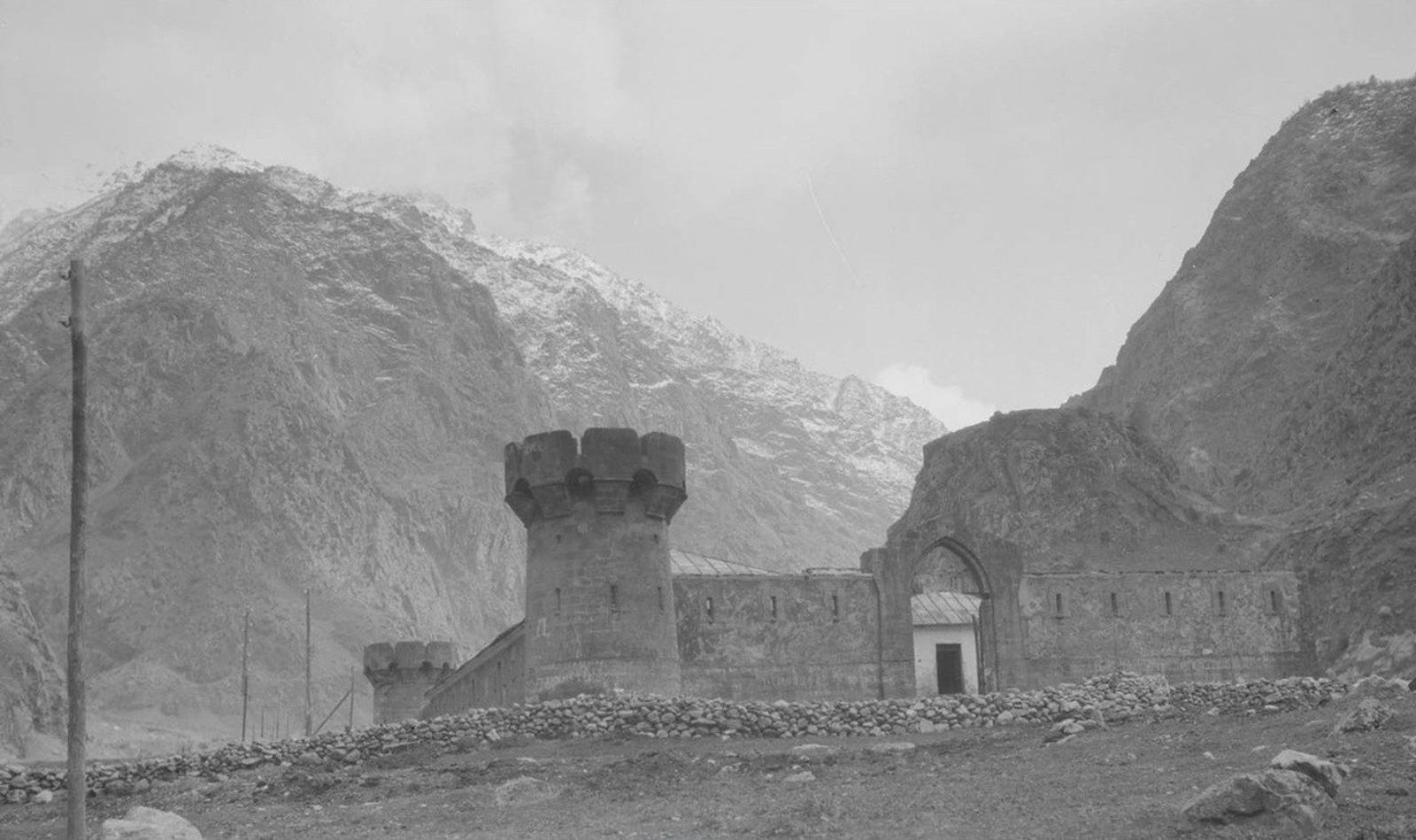 დარიალის სიმაგრე