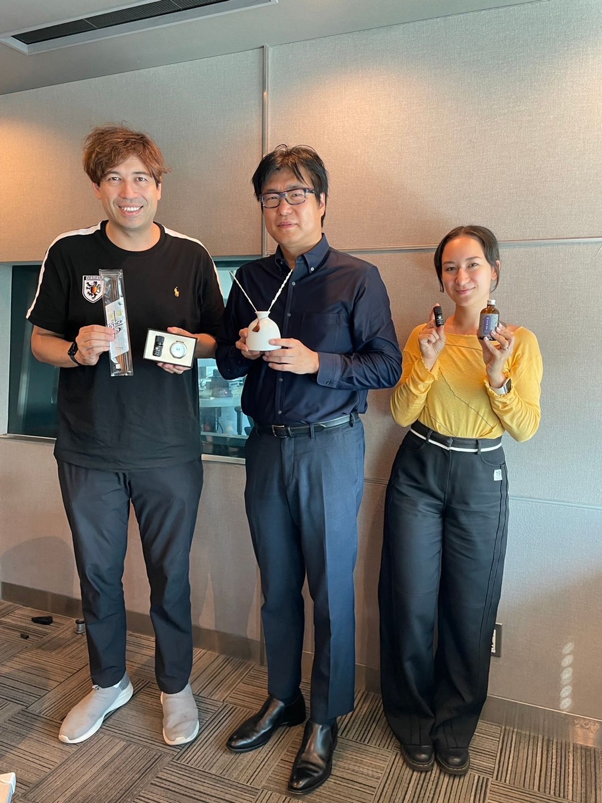 J-WAVE