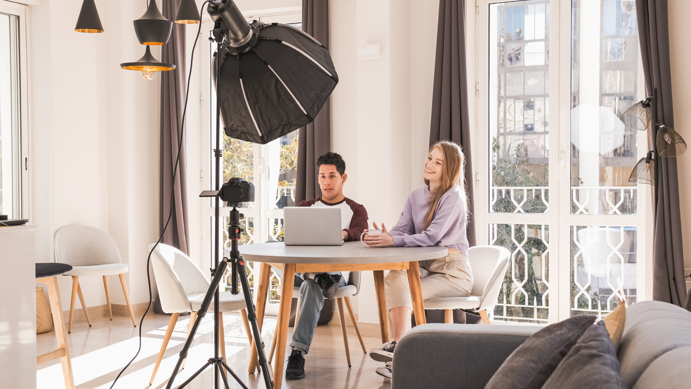 How to Create Content That Converts for Australian SMBs (Not Just Looks Good)