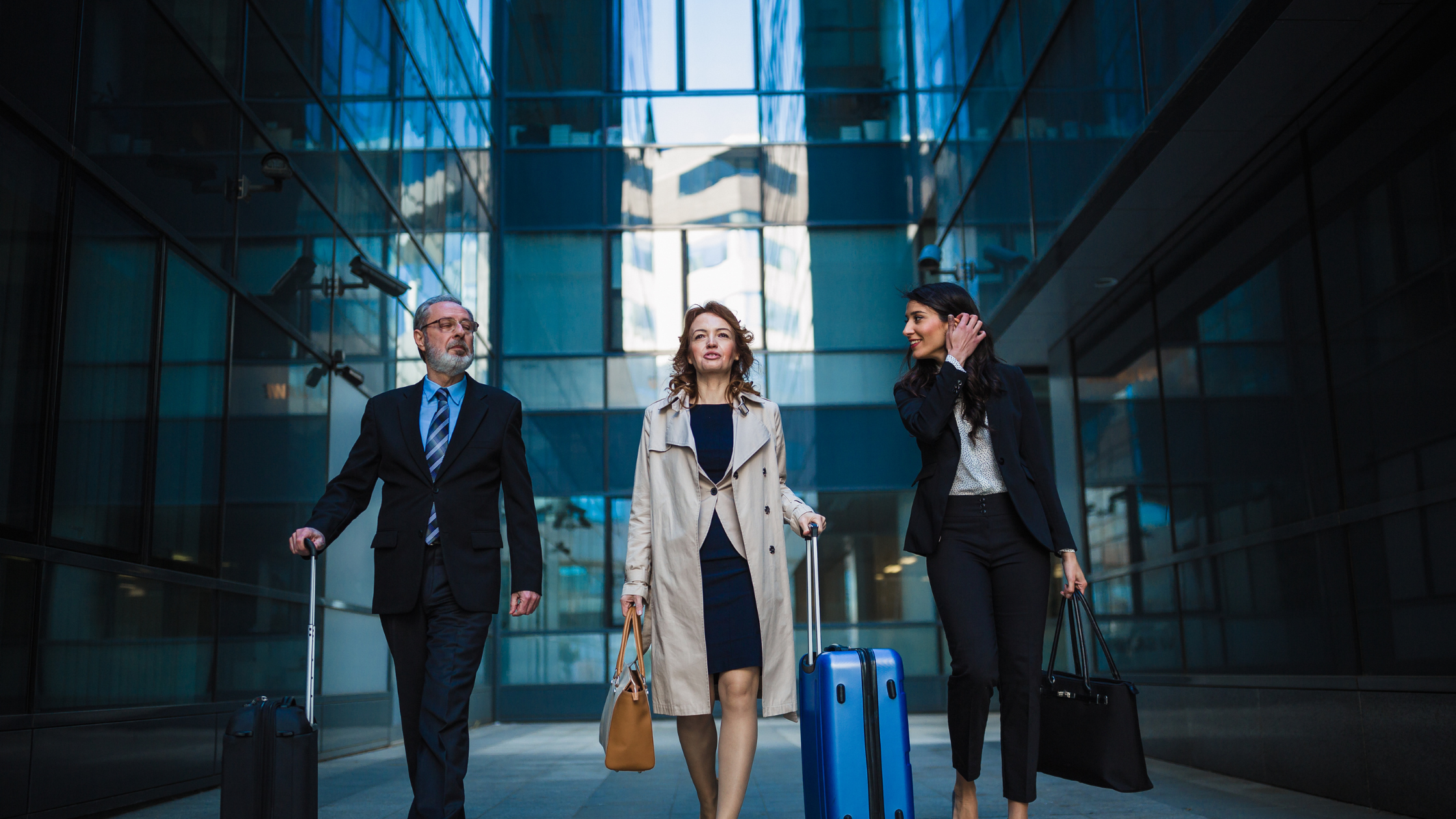 5 Travel Hacks to Help You Travel Like a Pro on Business Trips  