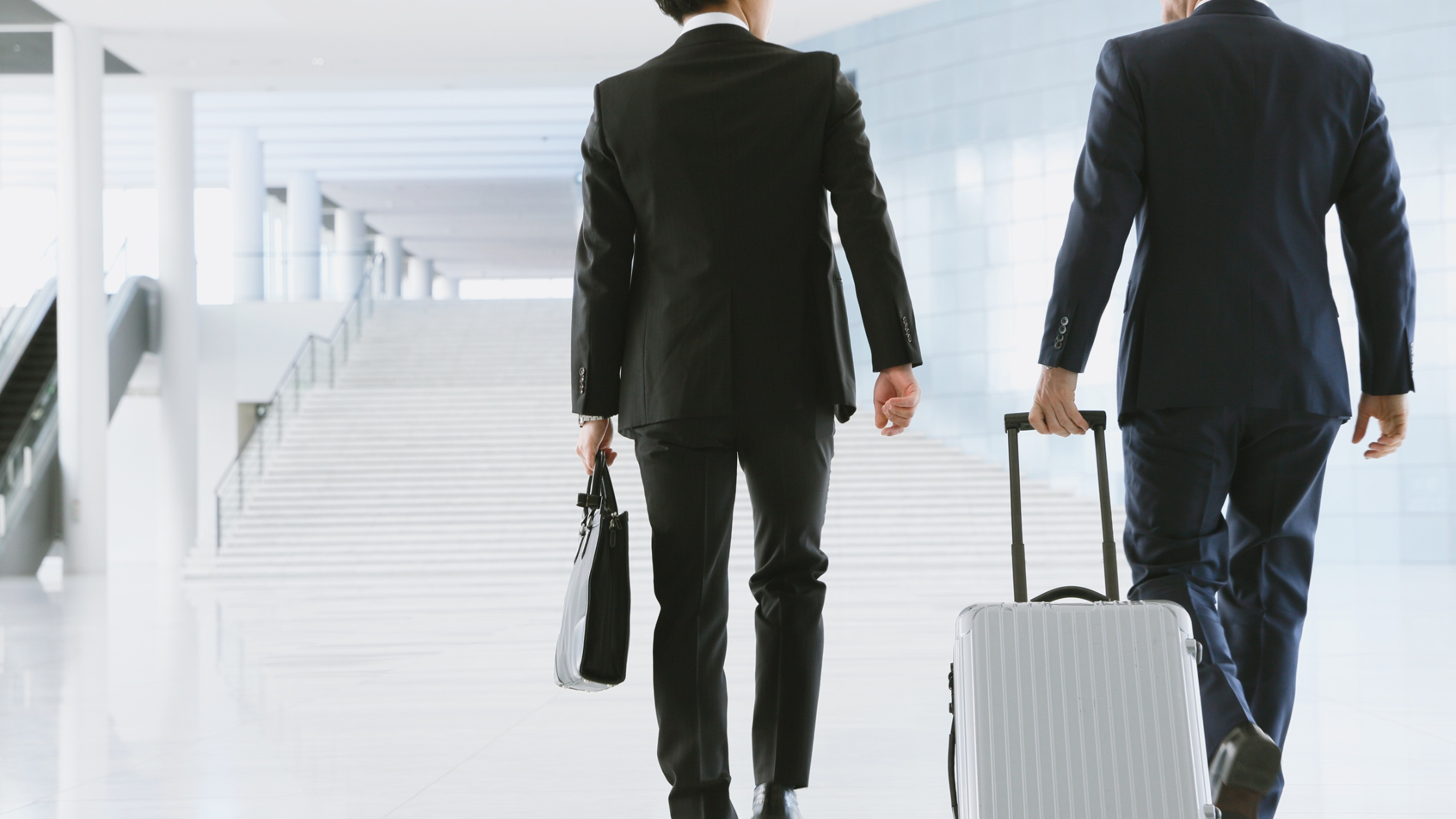 How Australian SMBs Can Choose Business Travel Accommodations
