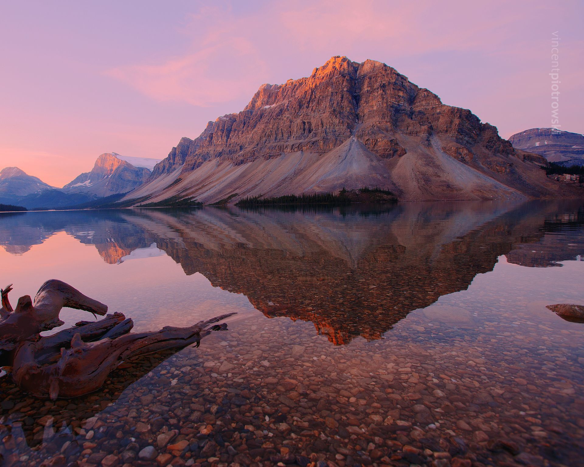 Bow Lake Alberta in the fall at sunrise