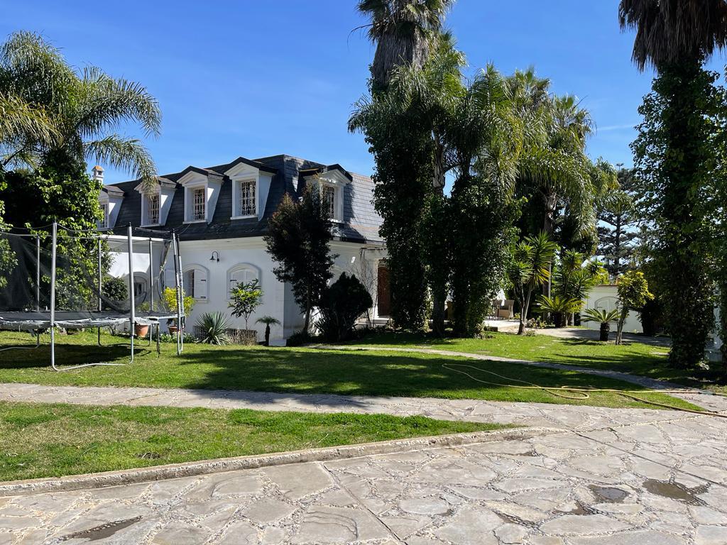  Elegant Villa with Pool and Panoramic City Views in Jbel Kebir, Tangier..