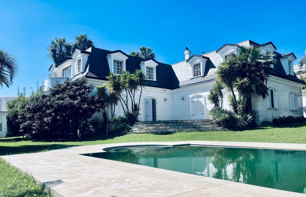  Elegant Villa with Pool and Panoramic City Views in Jbel Kebir, Tangier.. photo 2