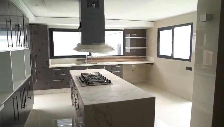 Modern 2-Story Villa with Pool, Garden, and Sports Facilities in Mtrakas, Achqar, Tangier photo 3