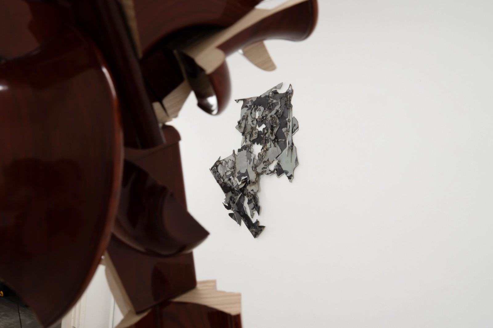 《EXCAVATORS (발굴자들)》