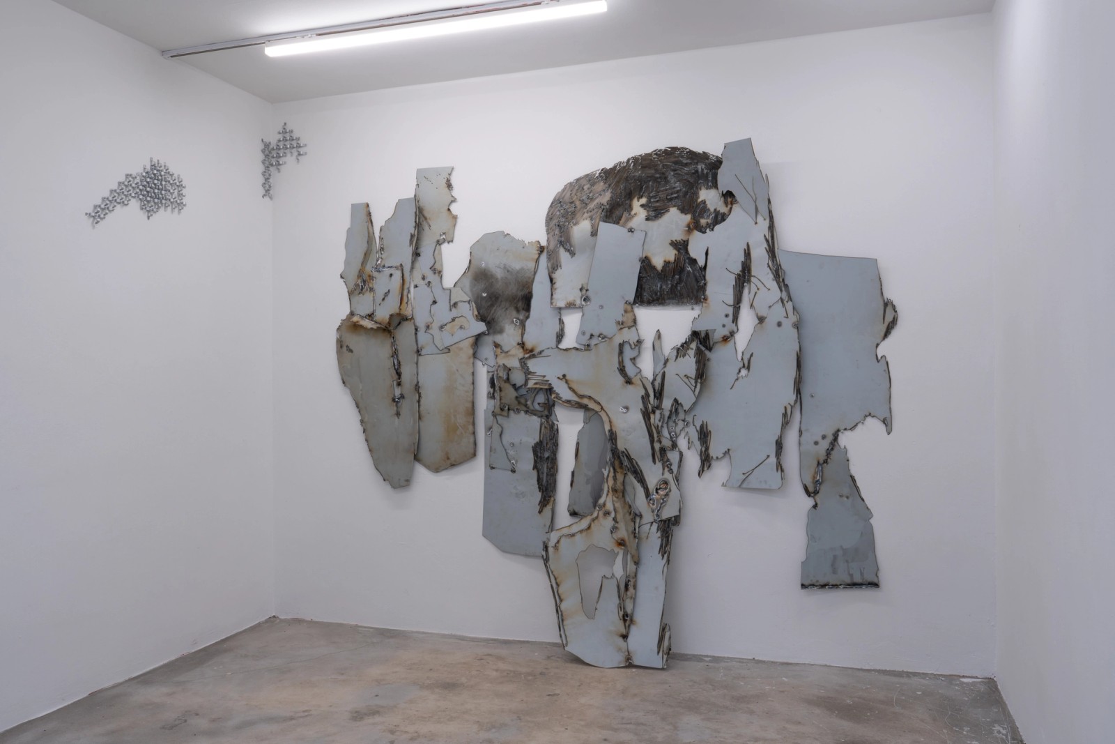 《EXCAVATORS (발굴자들)》