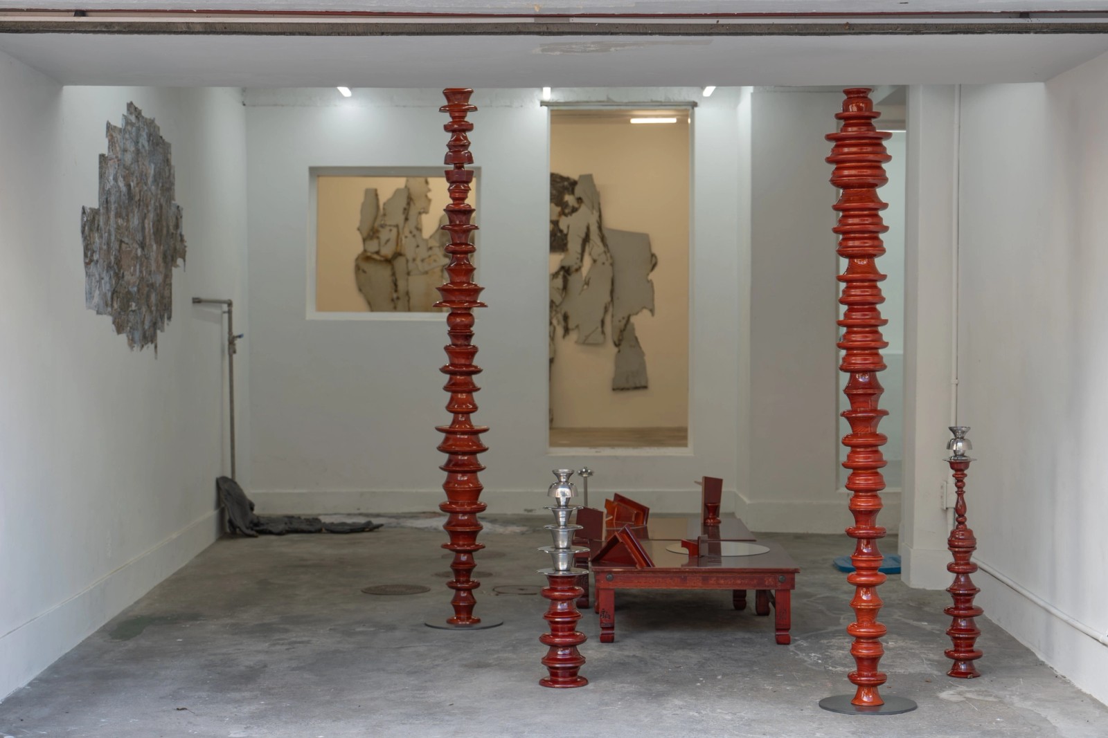 《EXCAVATORS (발굴자들)》