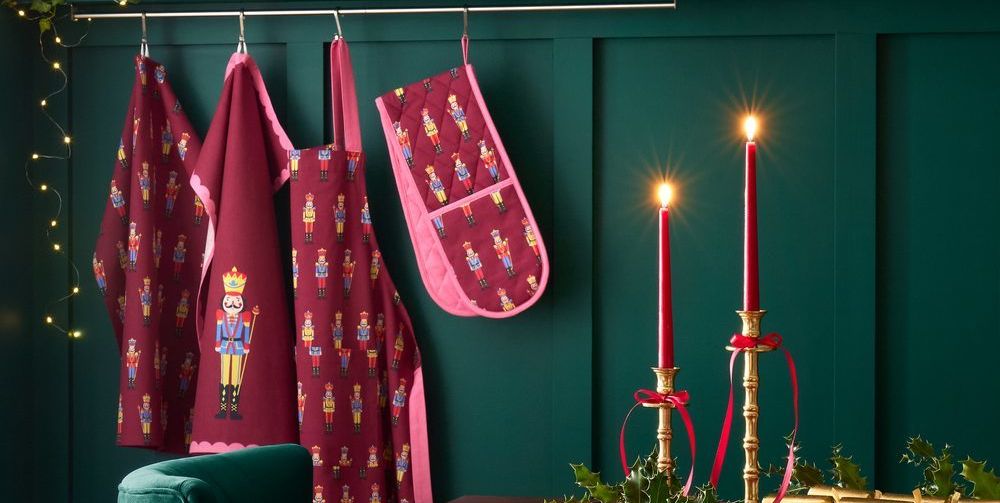 60650_CHRISTMAS NUTCRACKER PLACEMATS IMAGE 2.jpg