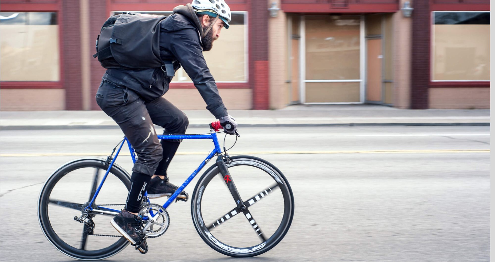 Blackbird Go bike riding