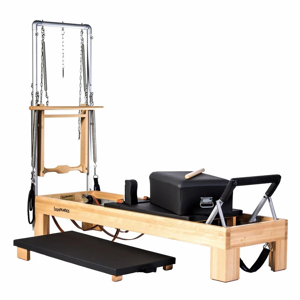 La Torre (o Tower) de Pilates. A menudo es una estructura vertical que se acopla a un Reformer