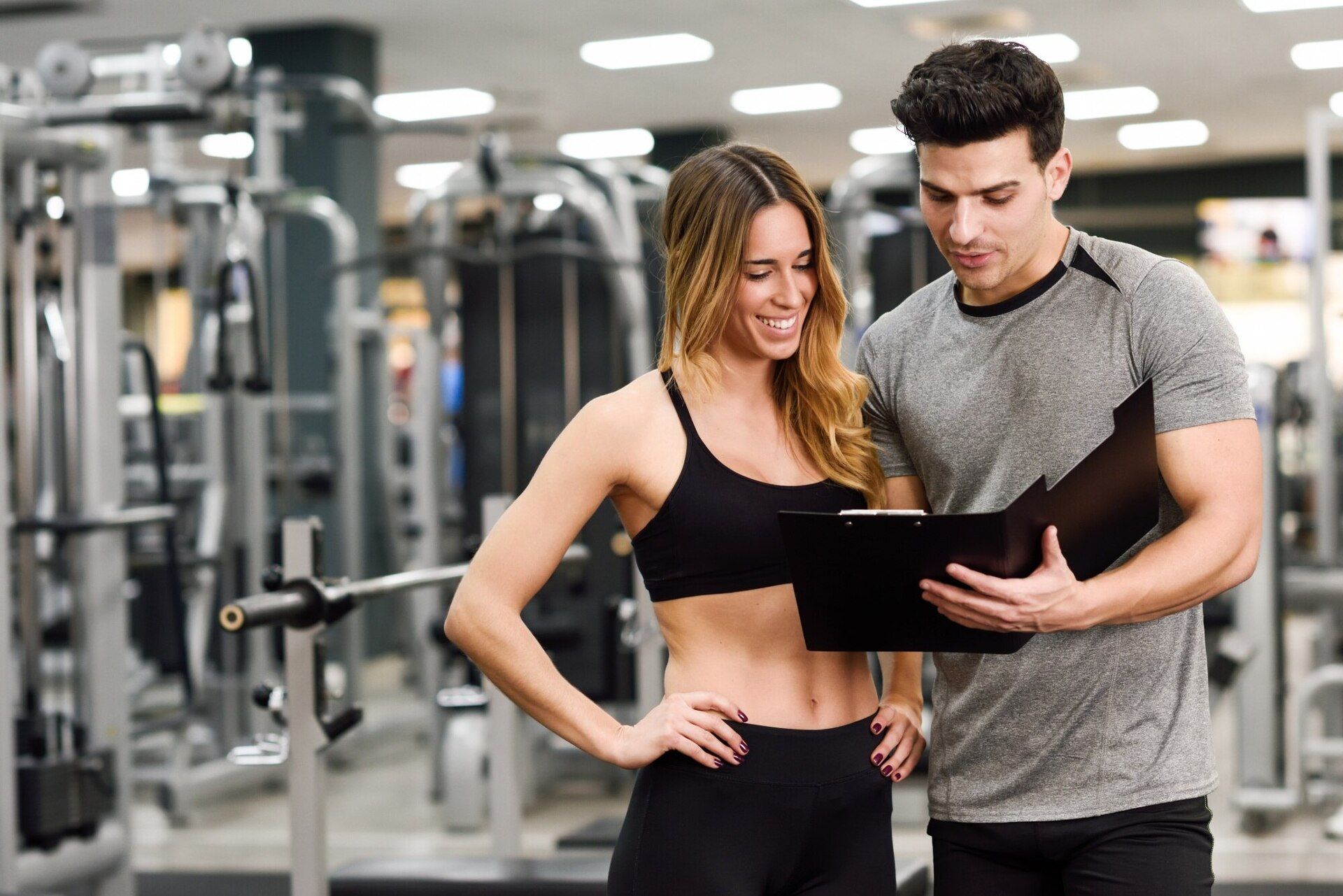 Los entrenadores personales e instructores de gimnasio deben recibir una educación formal