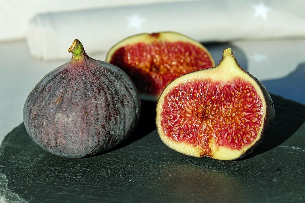 Excelente aporte de vitaminas y energía es el higo