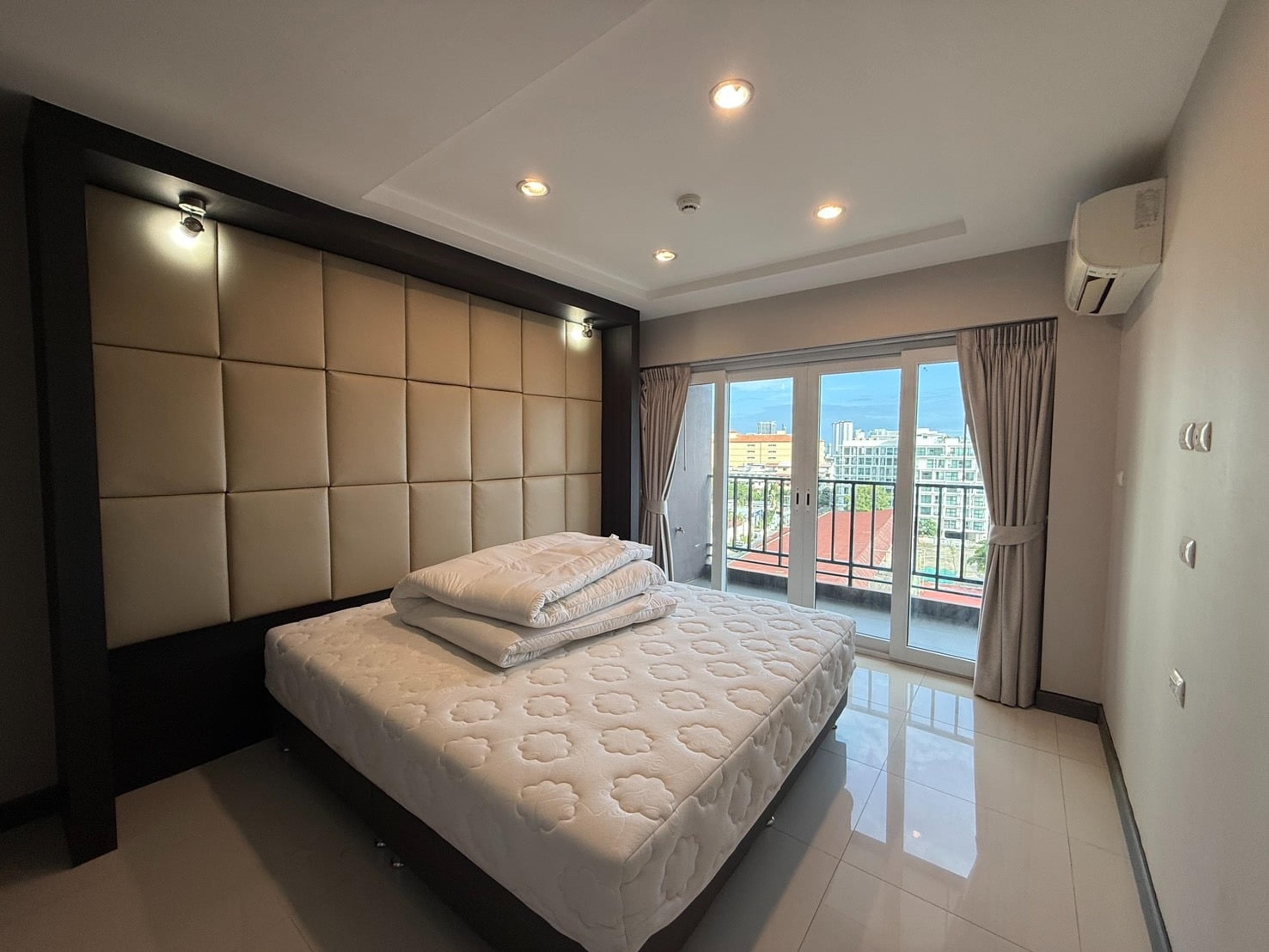 2-Schlafzimmer-Apartment mit Meerblick, New Nordic Atrium — Pratamnak, Phra Tam Nak Soi 4, Pattaya — 24