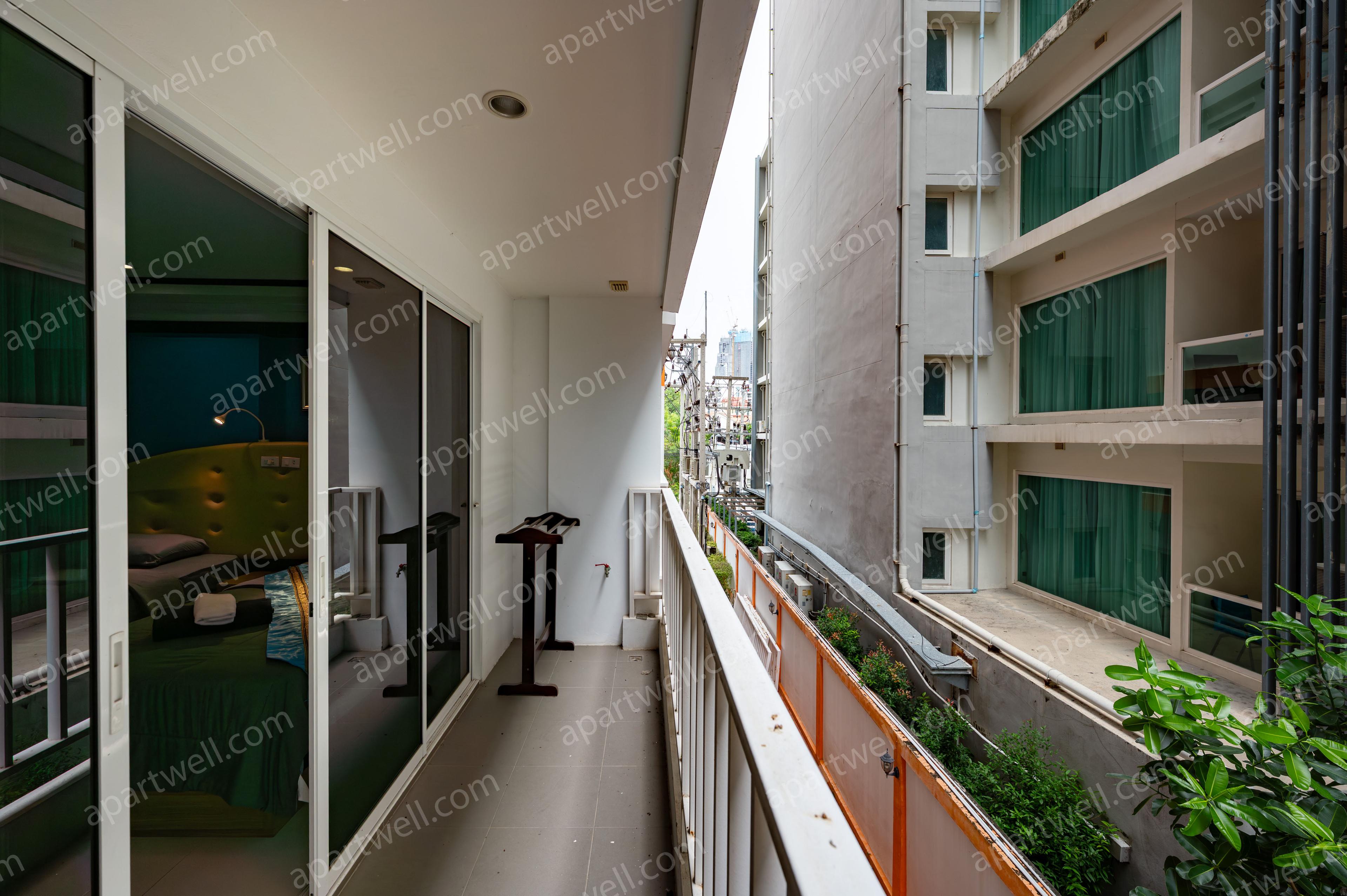 View from New Nordic Trend 4, Pratumnak
