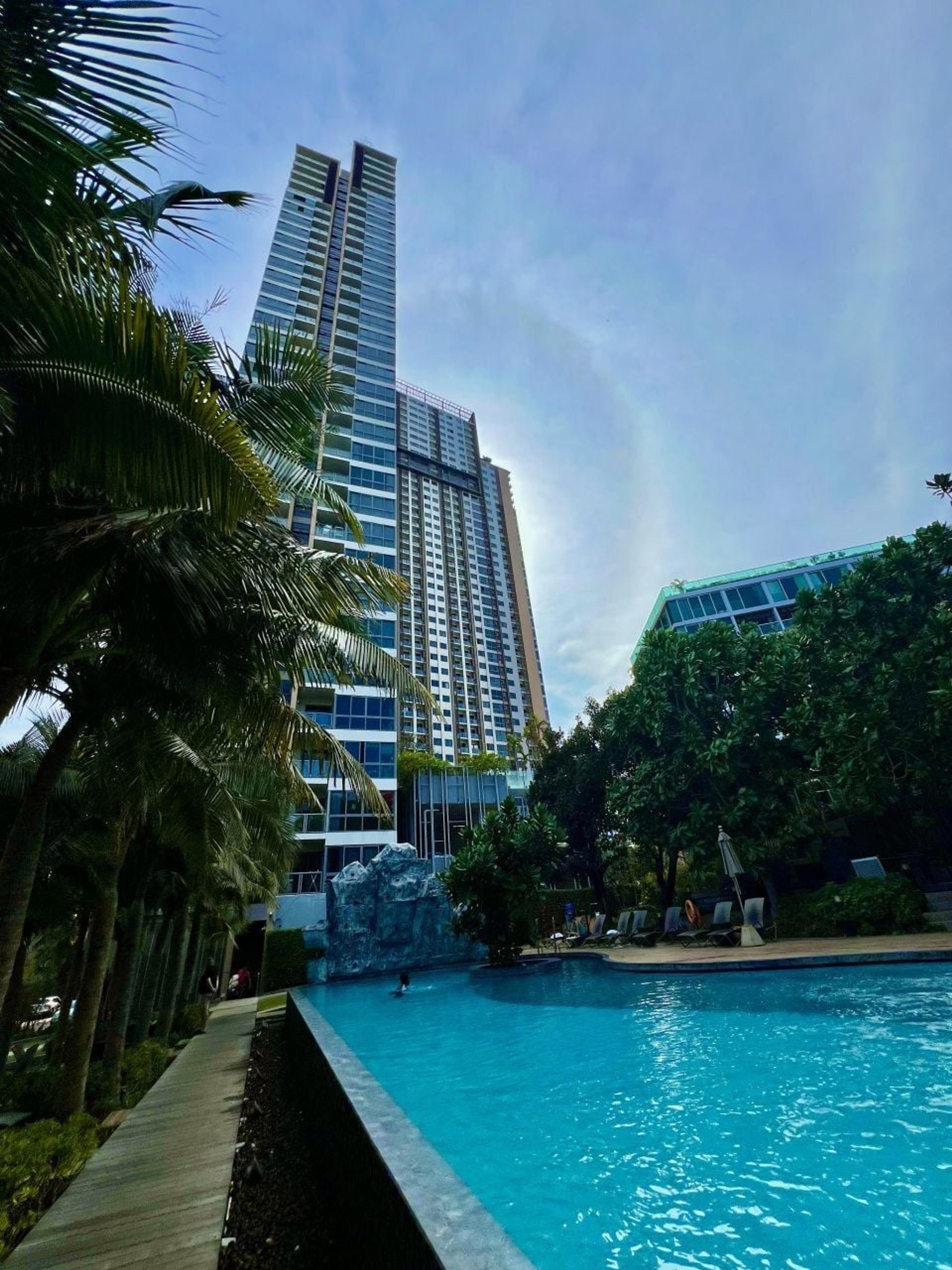 Едностаен апартамент в кондоминиум Unixx в Патая — Pratamnak, Pattaya