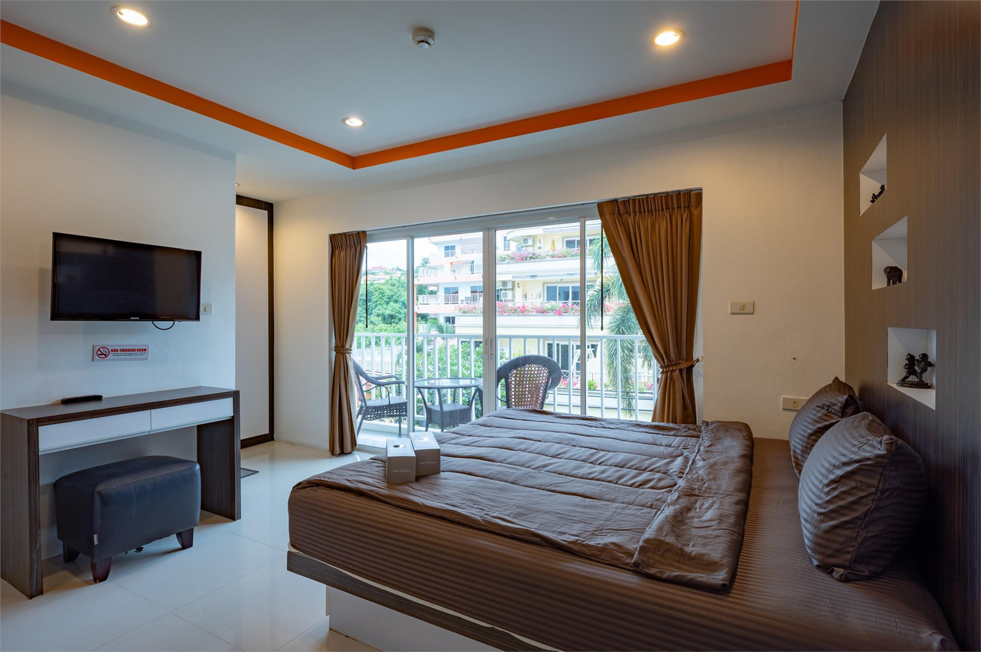 New Nordic Suites 2 304 studio — Pratumnak, Pattaya — 1