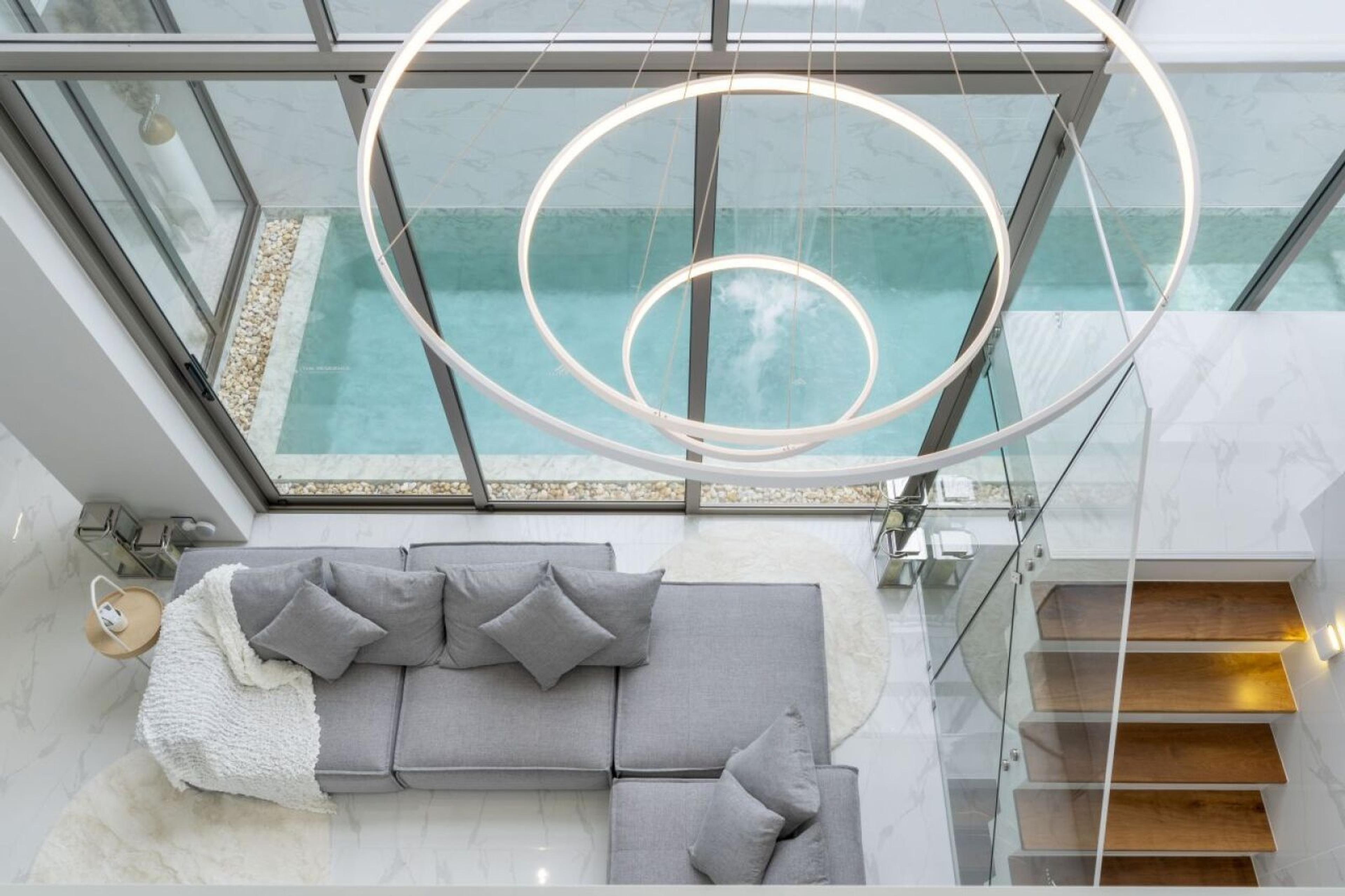 Villa de luxo com piscina numa área prestigiada de Phuket — Thalang — 1