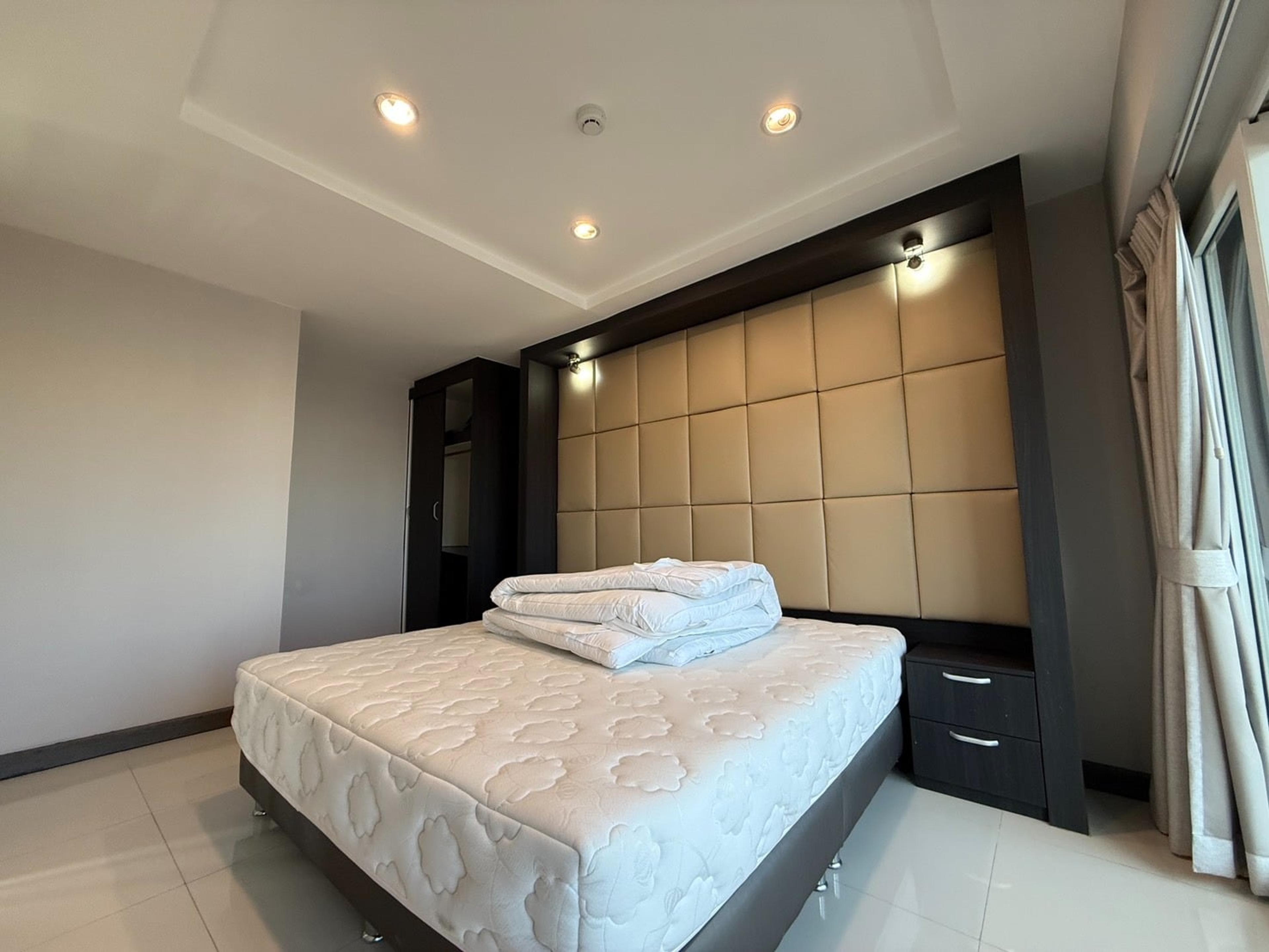 2-Schlafzimmer-Apartment mit Meerblick, New Nordic Atrium — Pratamnak, Phra Tam Nak Soi 4, Pattaya — 23